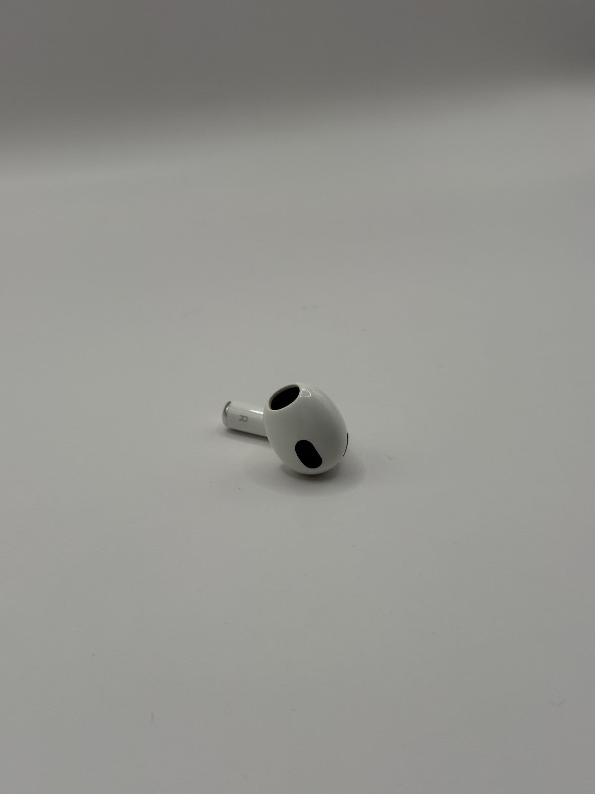 Apple Airpods 3th Generation In Ear Earphones 2021 Non ANC Right Earbud Only