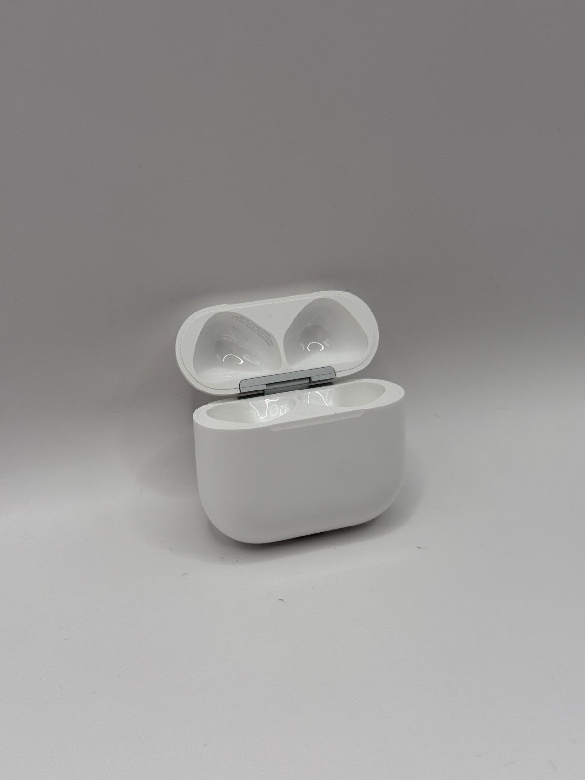 Genuine Apple AirPods 4 ANC A3055 USB-C Wireless Charging Case Only