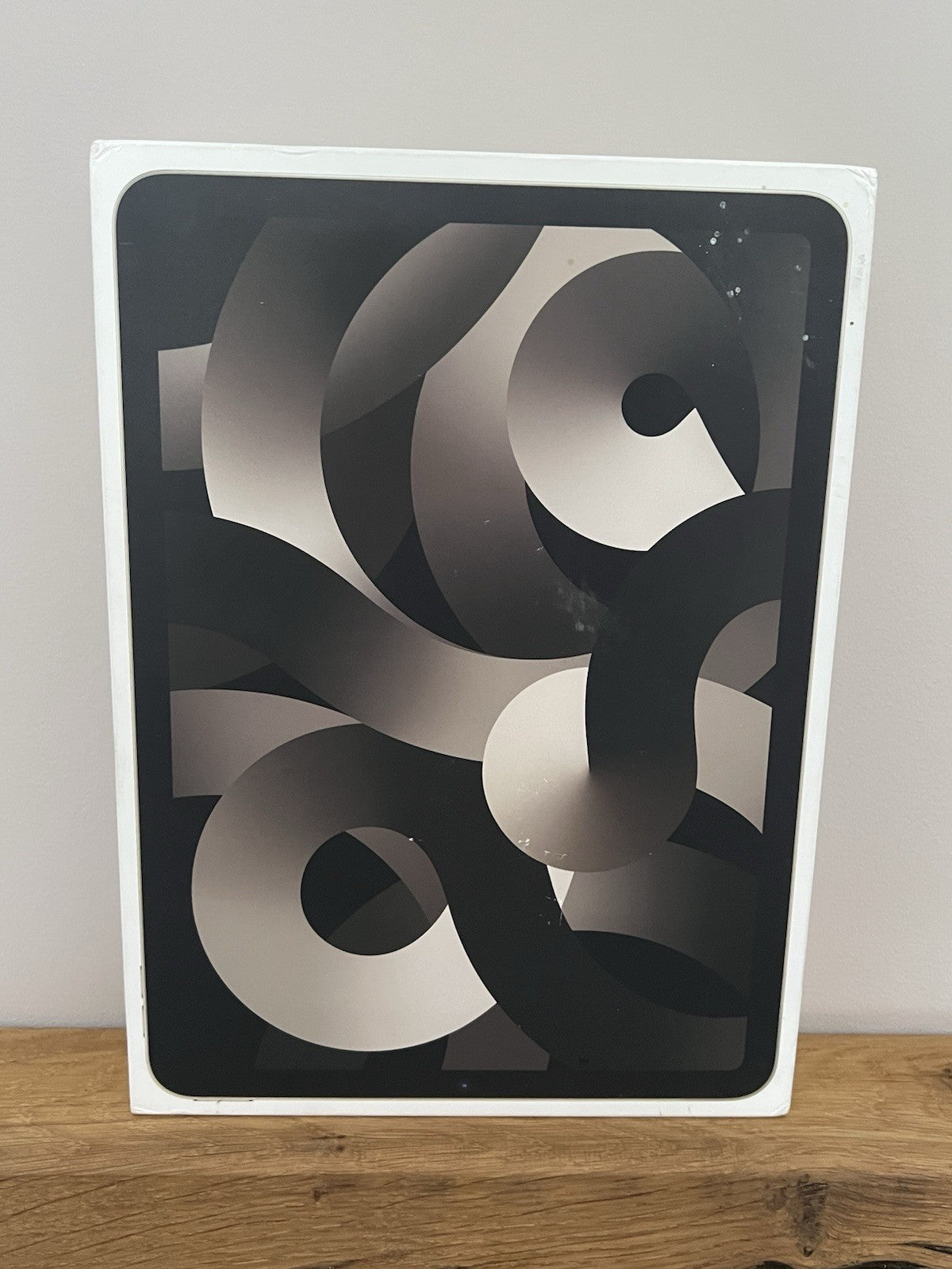 Apple iPad Air 5th Gen (PP124) M1 64GB WiFi Starlight Boxed Warranty