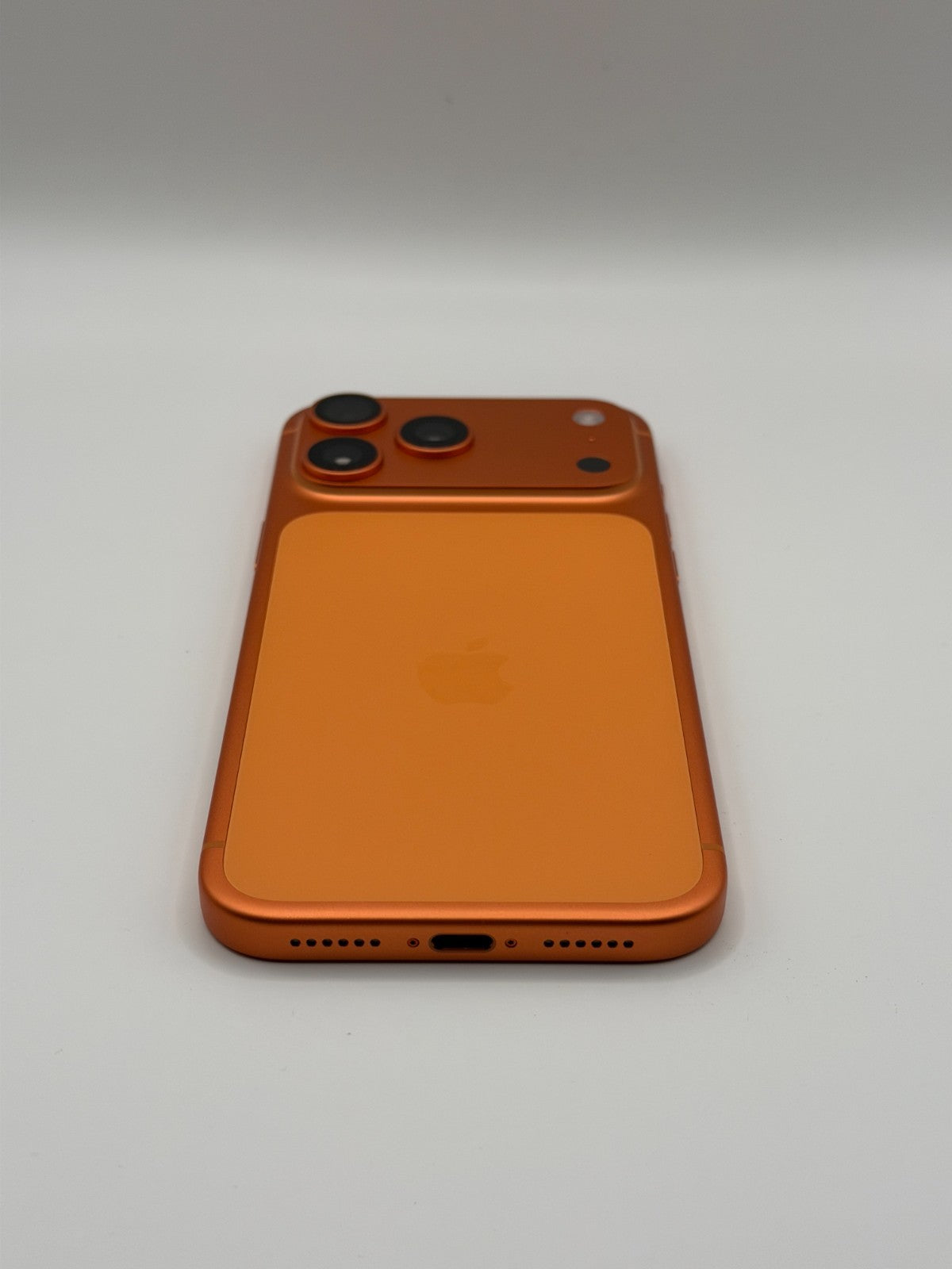 Apple Iphone 17 Pro Max 256GB Cosmic Orange 5G Excellent Warranty Unlocked