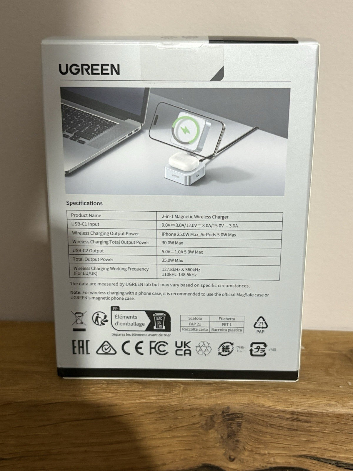 UGREEN 25W MagFlow MagSafe Charger Qi2 Certified 2-in-1 Wireless Charger