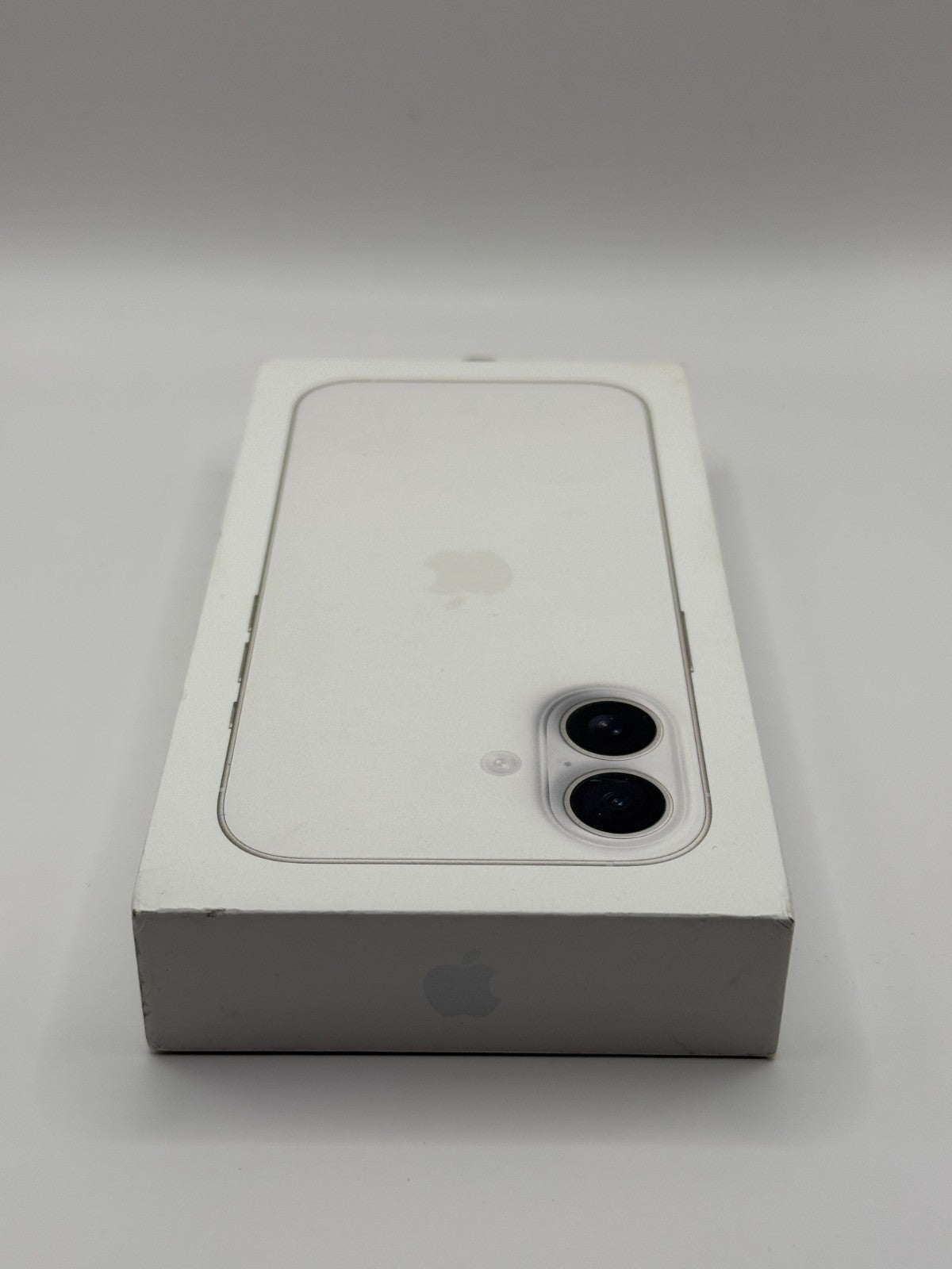 Apple Iphone 17 256GB White 5G Brand New Sealed Boxed Unlocked Warranty