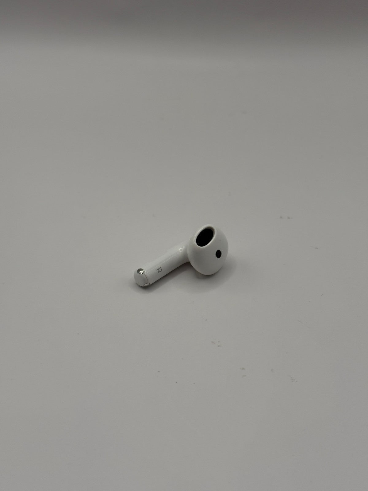 Apple AirPods 4th Generation In Ear Earphones 2024 ANC Right Earbud
