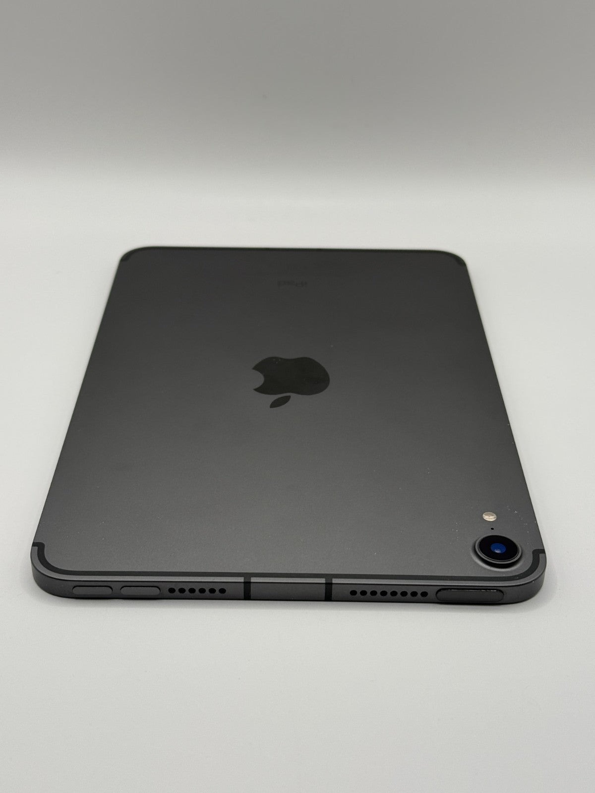 Apple Ipad Mini 6th Generation 64GB Wifi + 5G Unlocked 8.3 in Space Grey