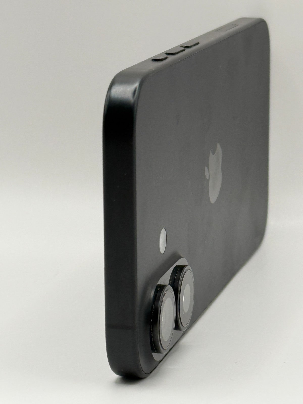 Apple Iphone 16 128GB 5G Black Unlocked Good Condition Warranty 92% Battery