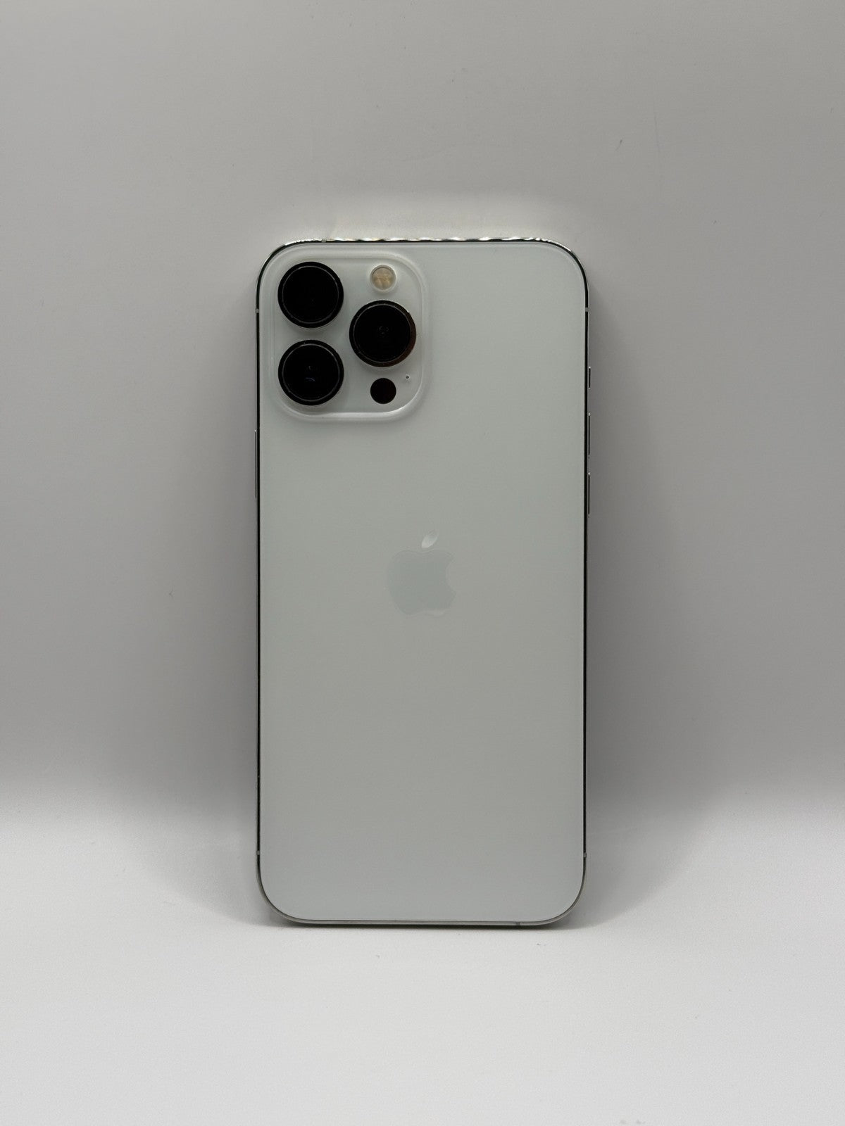 Apple Iphone 13 Pro Max 128GB 5G Silver Unlocked Excellent Condition Warranty