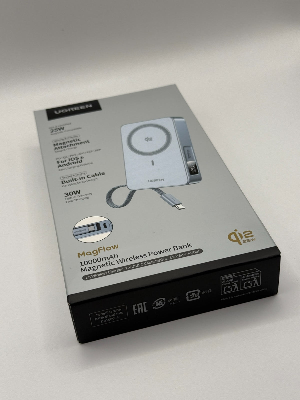 Ugreen MagFlow For MagSafe Power Bank Qi2 25W Wireless Fast Charging 10000mAh