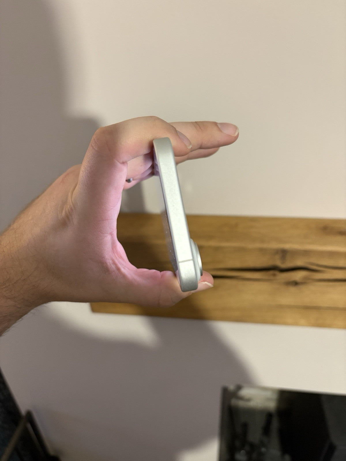 Apple iPhone 16 128GB 5G (0813679) White Unlocked Pristine Condition Warranty