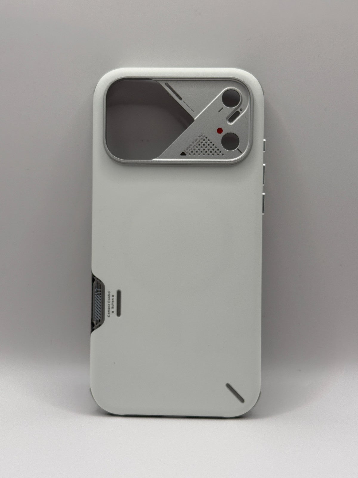Aulumu A17 Shockproof Case For Iphone 17 Pro Max White MagSafe Opened Never Used