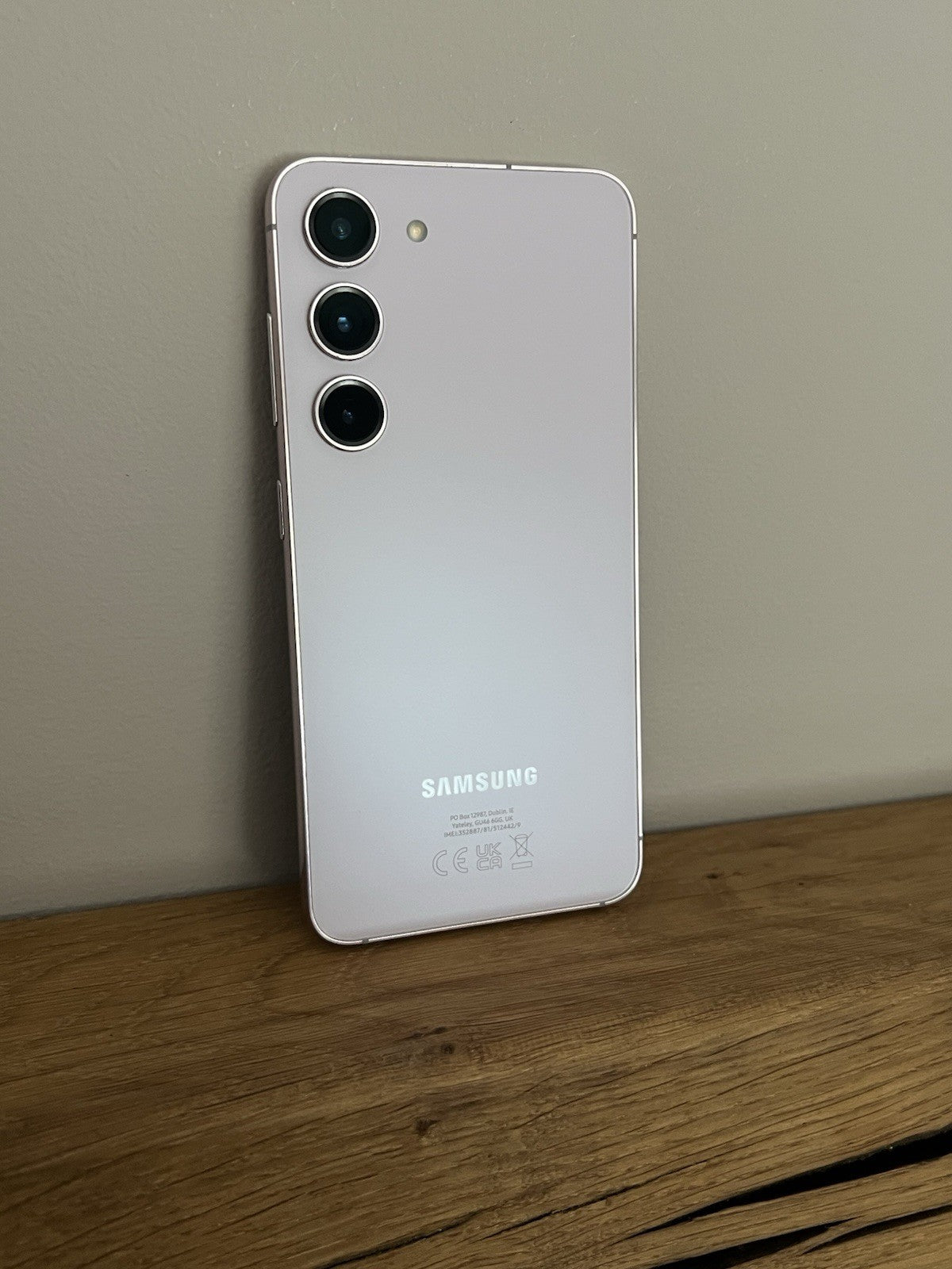 Samsung Galaxy S23 128gb (V32) Purple Unlocked Boxed Very Good Condition