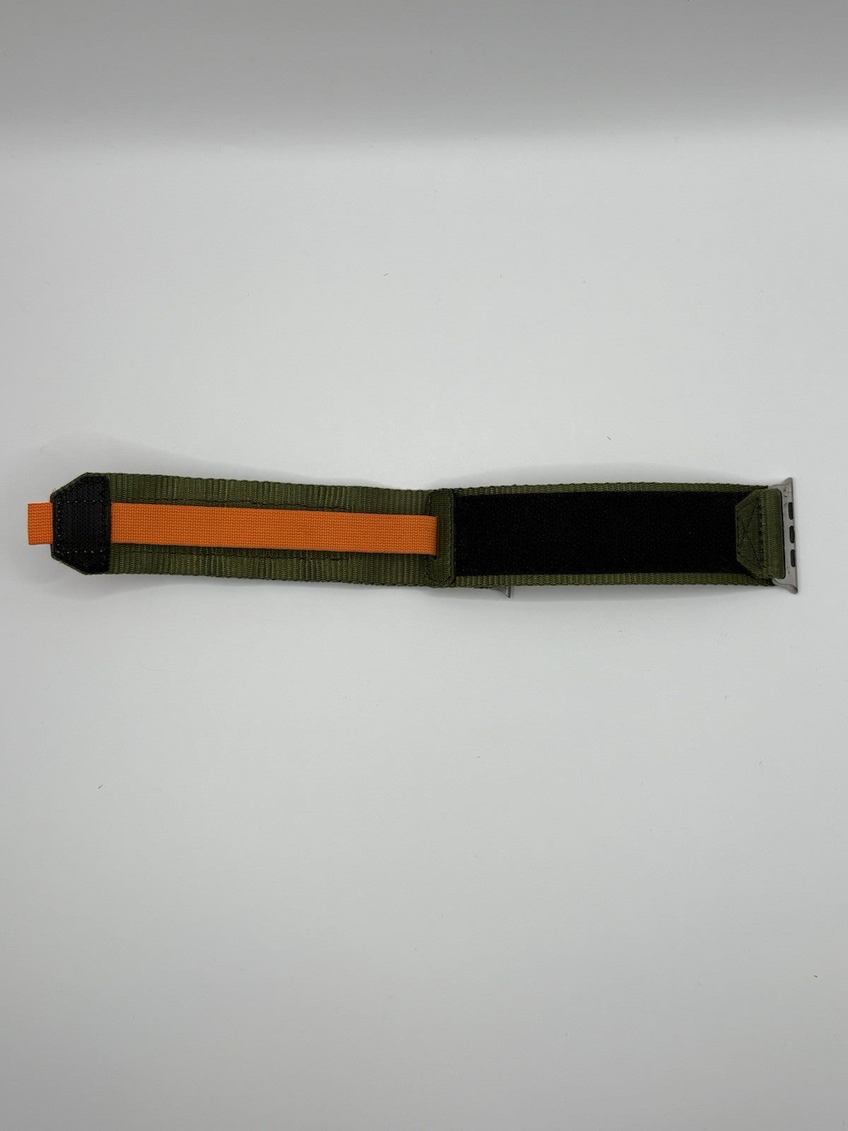 Apple Watch Ultra 2 49mm M/L Titanium Case Cellular Smart Watch Very Good Green