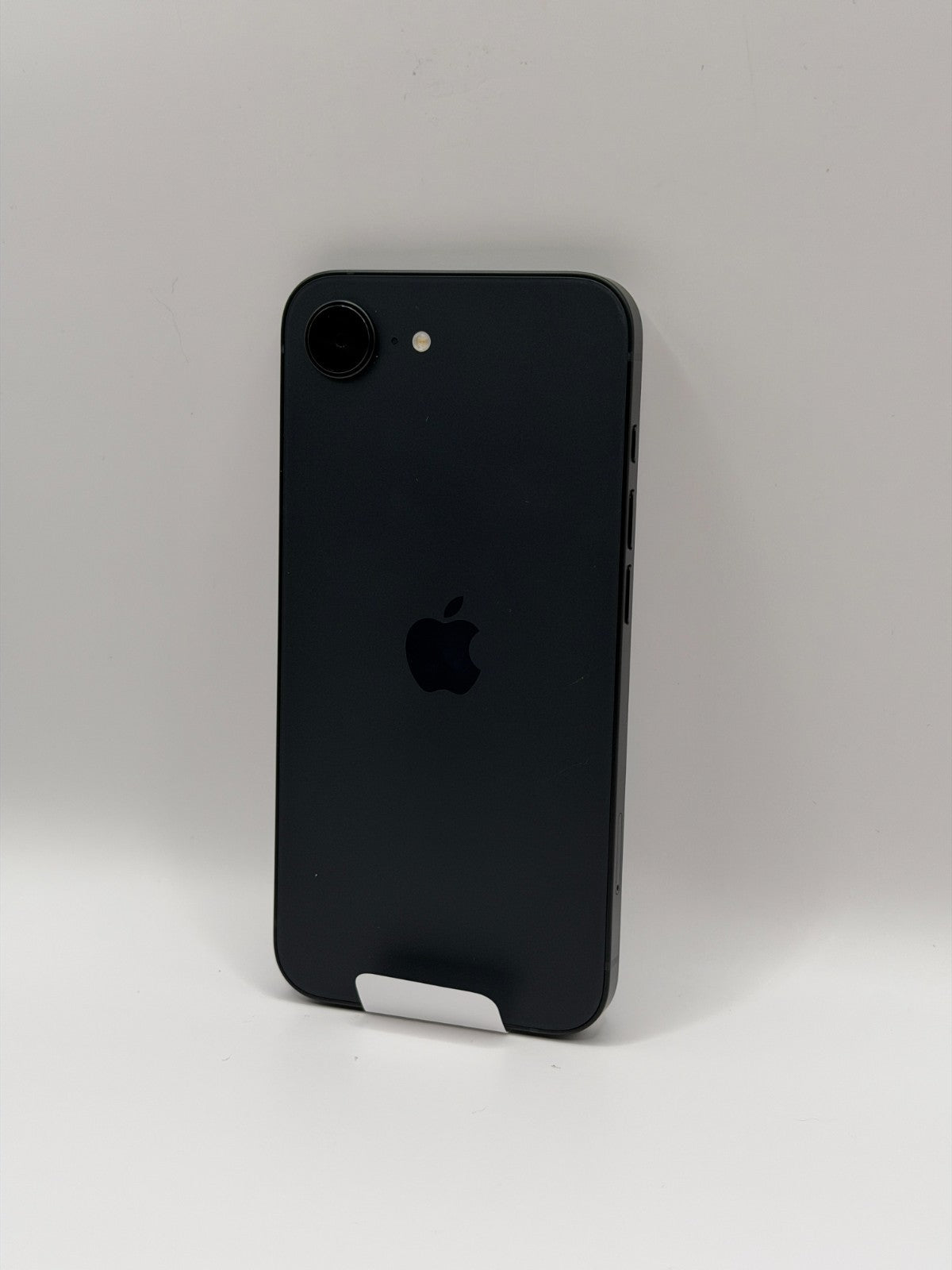 Apple Iphone 16e 128GB 5G Black 100% Battery Unlocked Warranty Opened Never Used