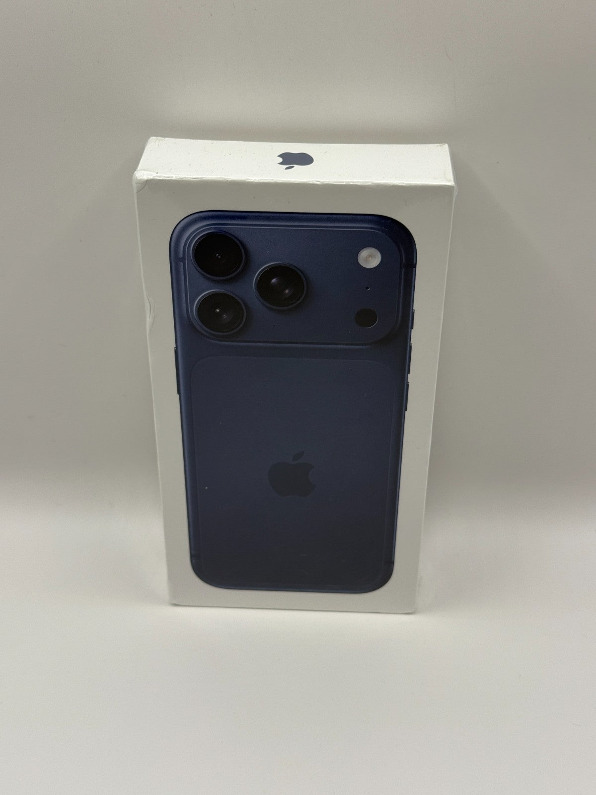Apple Iphone 17 Pro 1TB Deep Blue 5G Brand New Sealed Unlocked Warranty