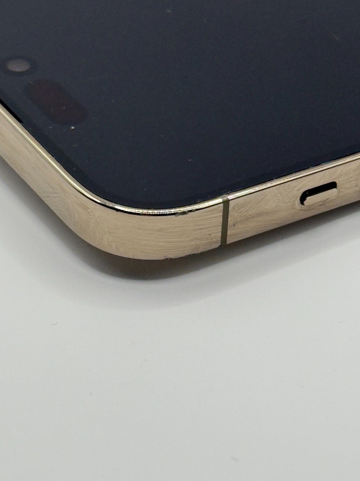 Apple Iphone 14 Pro 128GB Gold Unlocked Warranty Good Condition 86% Fully Boxed