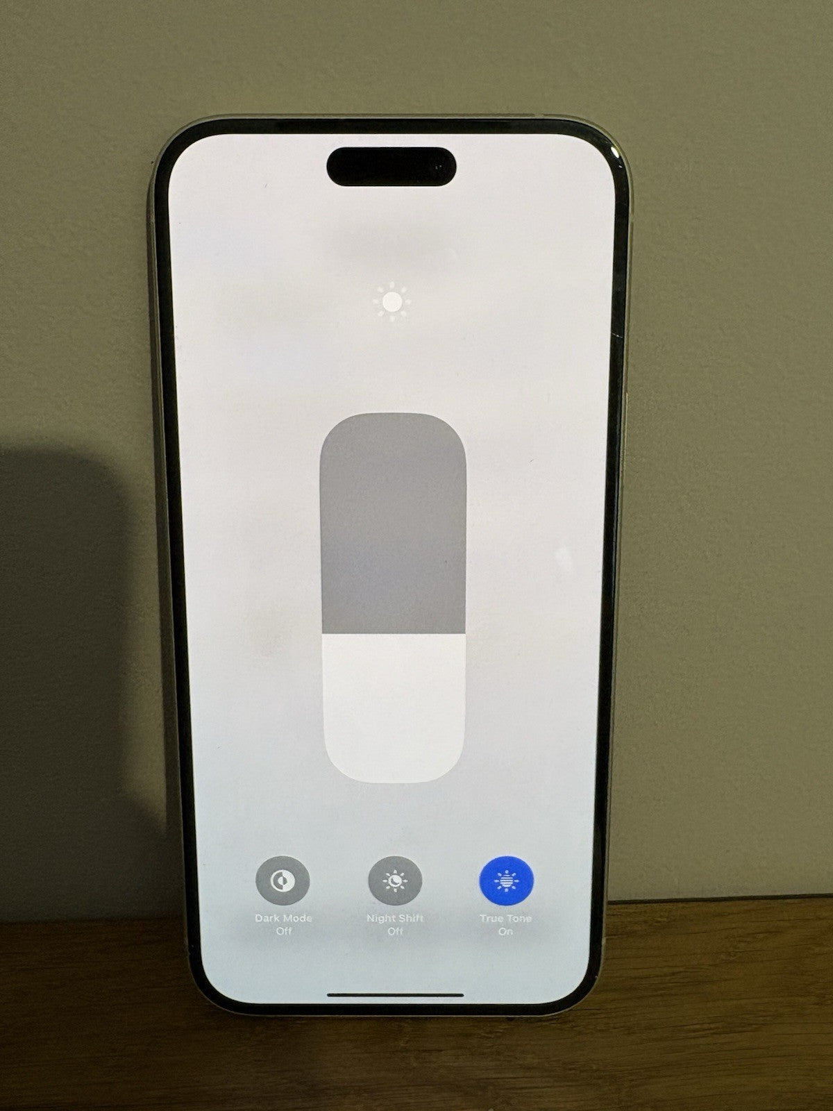 Apple iPhone 15 Plus 128GB (PP142) Yellow Unlocked Very Good Condition Warranty