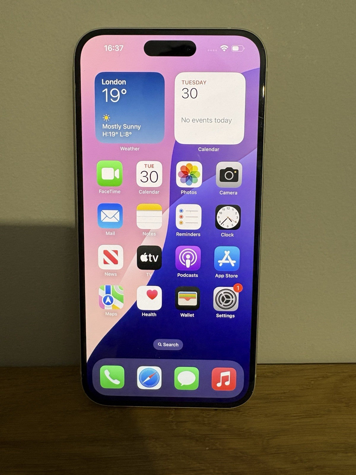 Apple iPhone 15 Plus 128GB (PP142) Yellow Unlocked Very Good Condition Warranty