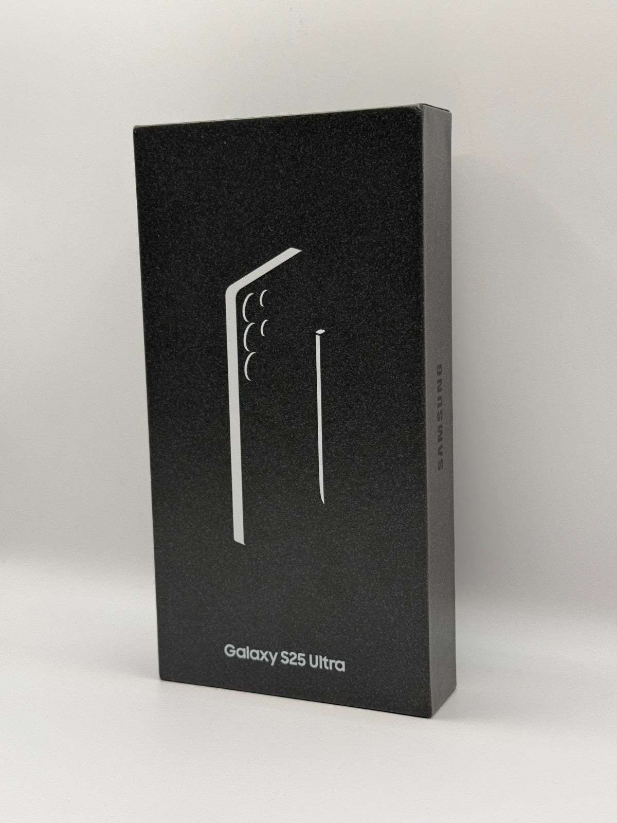 Samsung Galaxy S25 Ultra 256GB Titanium Black Unlocked 12GB RAM Brand New Sealed