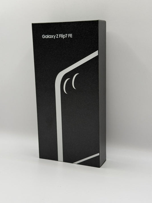 Samsung Galaxy Z Flip7 FE AI Phone 256GB 8GB White Unlocked Brand New Sealed