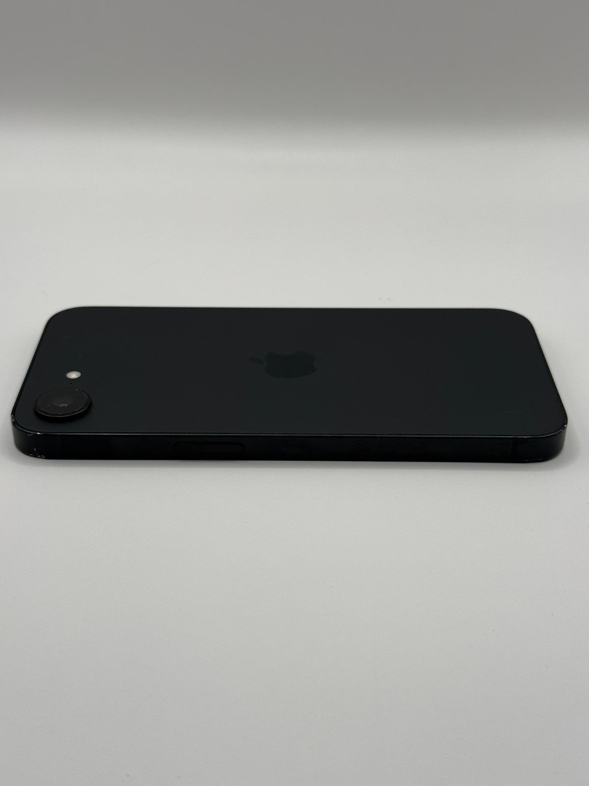 Apple Iphone 16e 256GB 5G Black 100% Battery Unlocked Warranty Marks around Edge