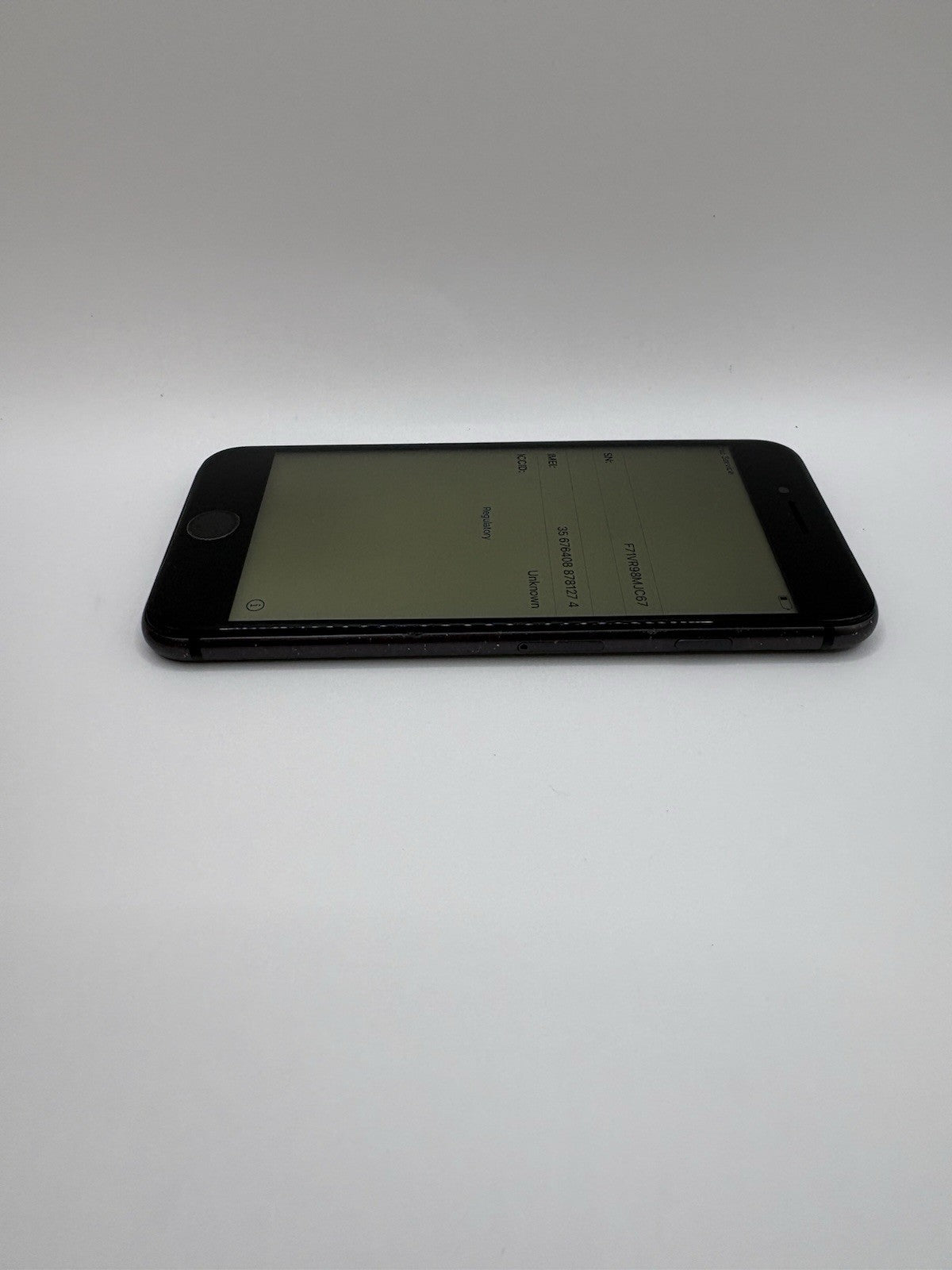 Apple iPhone 8 64GB Grey Faulty Screen And Home Button