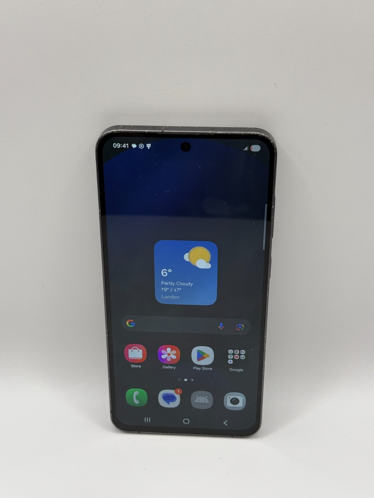 Samsung Galaxy S24 FE 5G 128GB Black Unlocked Good Condition Warranty