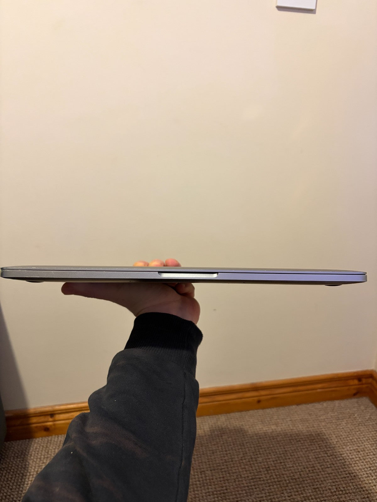 Apple MacBook Pro Retina 13.3" 2019 128GB SSD 8GB Ram 1.4GHz Core i5 Grey