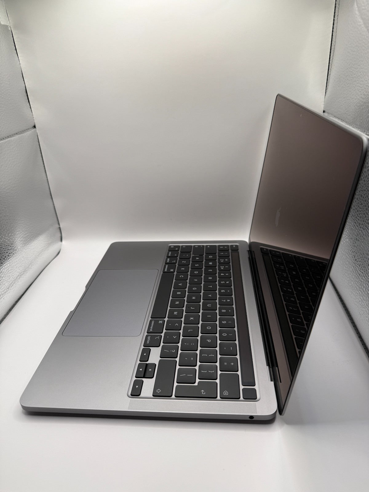 Apple MacBook Pro M1 13.3" 2020 256GB SSD 8GB Ram Boxed Warranty Excellent
