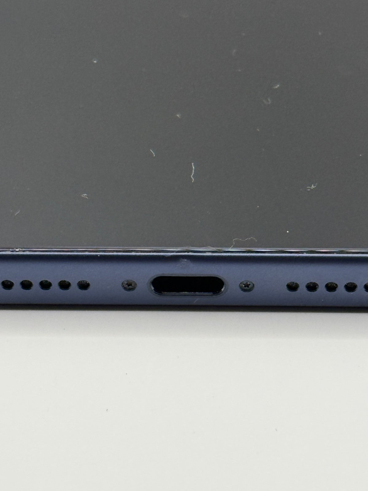 Apple Iphone 17 Pro Max 256GB Deep Blue 5G Warranty Unlocked Very Good Condition