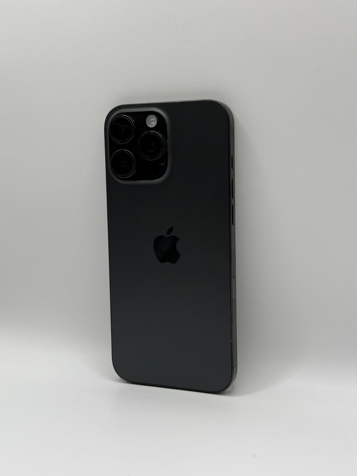 Apple Iphone 16 Pro Max 256GB 5G Unlocked Black Titanium Very Good Condition