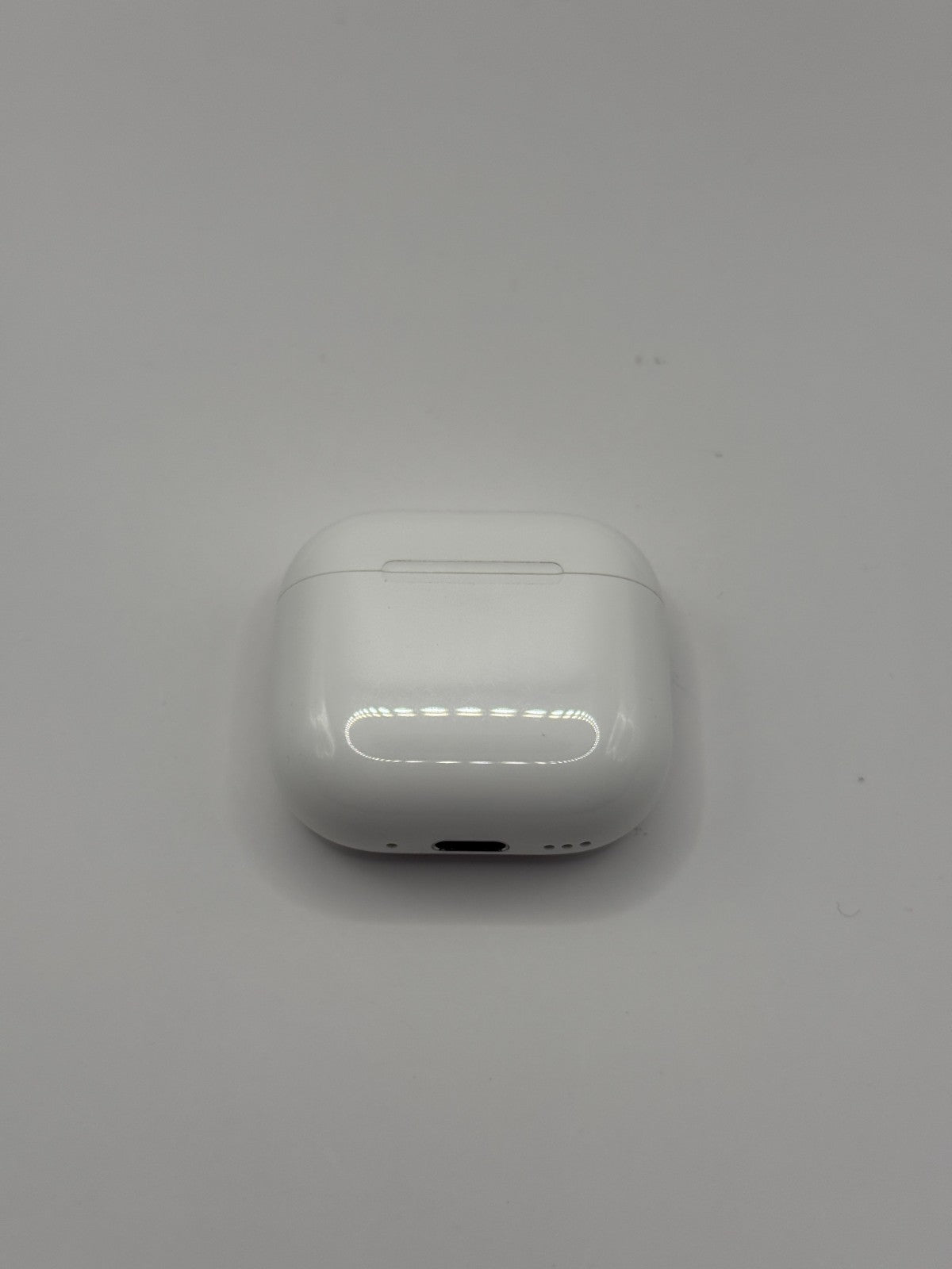 Genuine Apple AirPods 4 ANC A3055 USB-C Wireless Charging Case Only