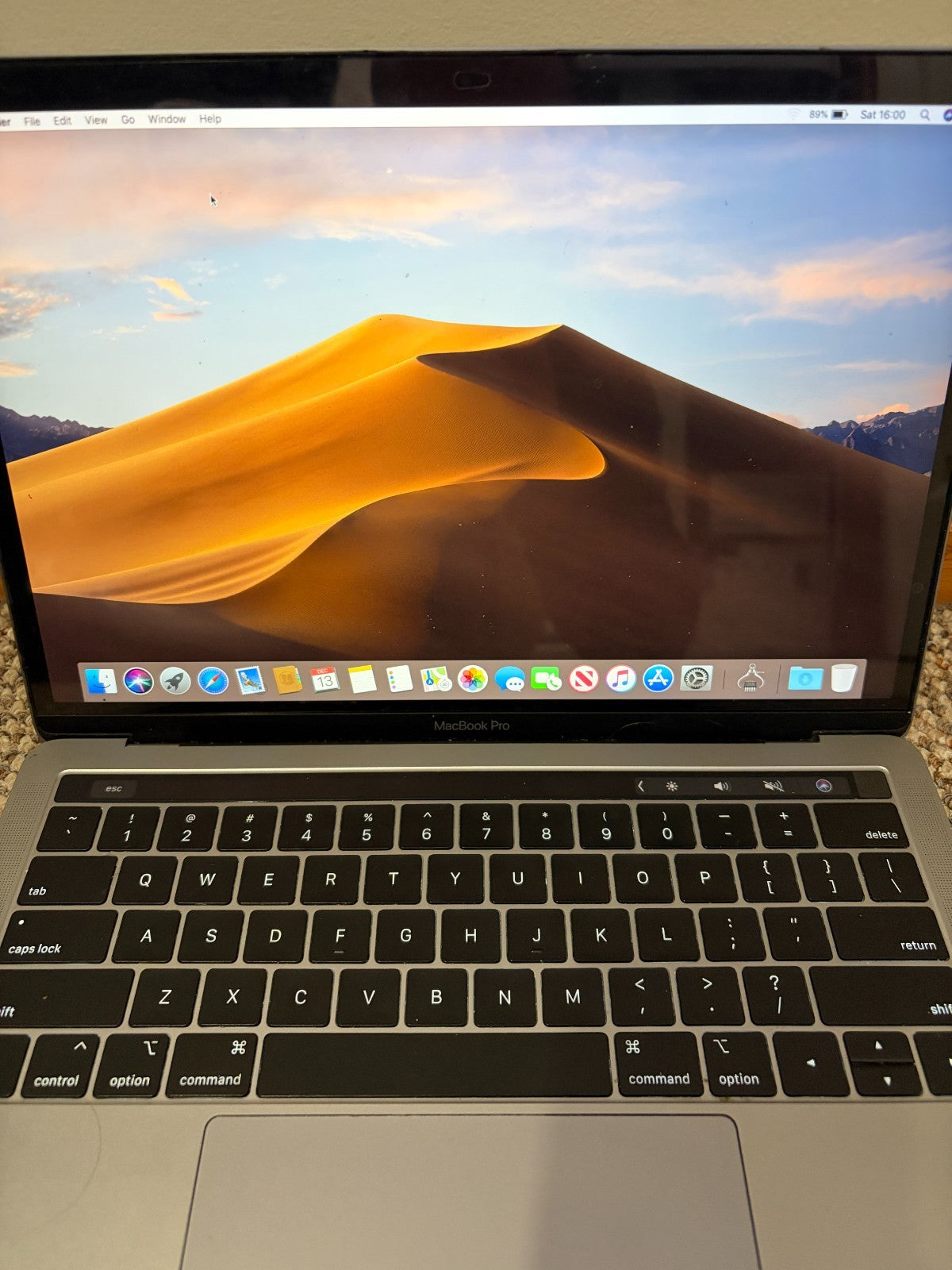 Apple MacBook Pro Retina 13.3" 2019 128GB SSD 8GB Ram 1.4GHz Core i5 Grey