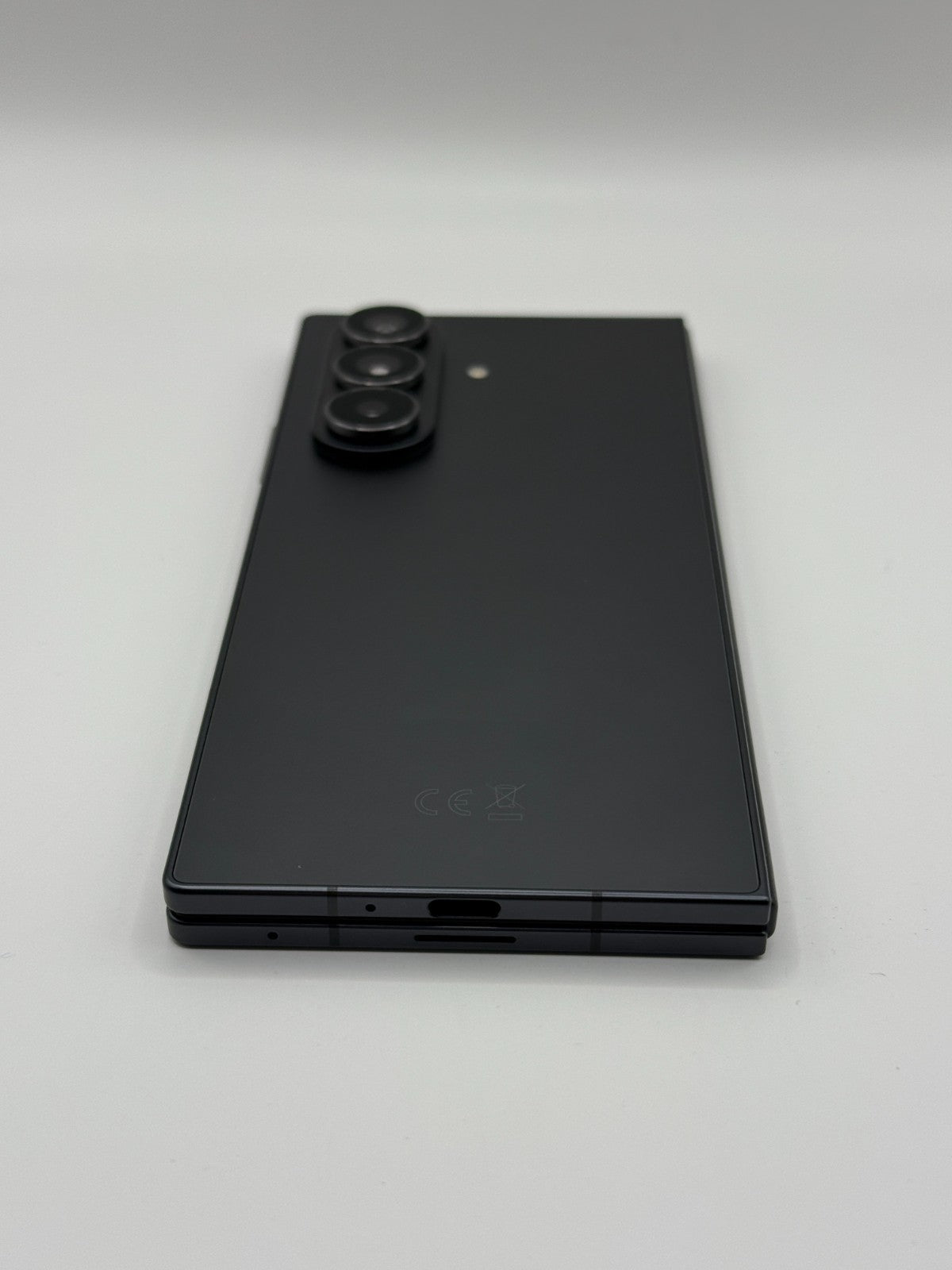 Samsung Galaxy Z Fold 7 256GB Jet Black Excellent Condition Warranty Unlocked