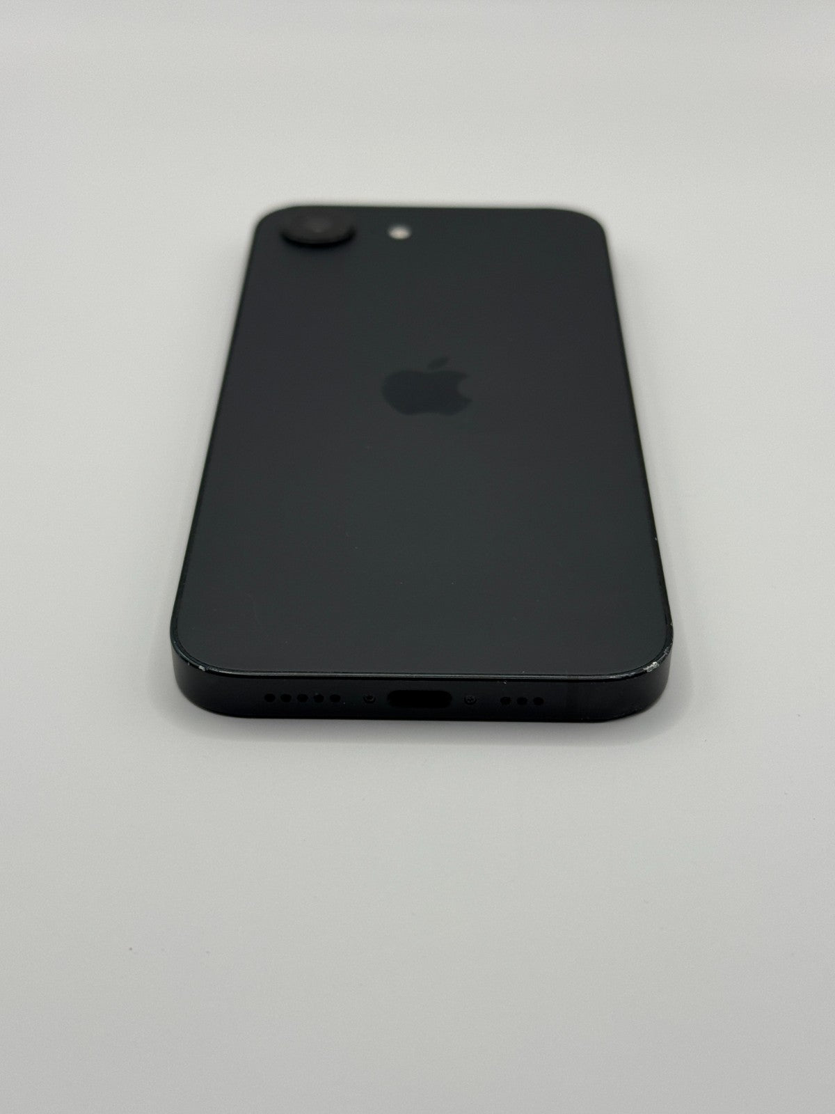 Apple Iphone 16e 256GB 5G Black 100% Battery Unlocked Warranty Marks around Edge