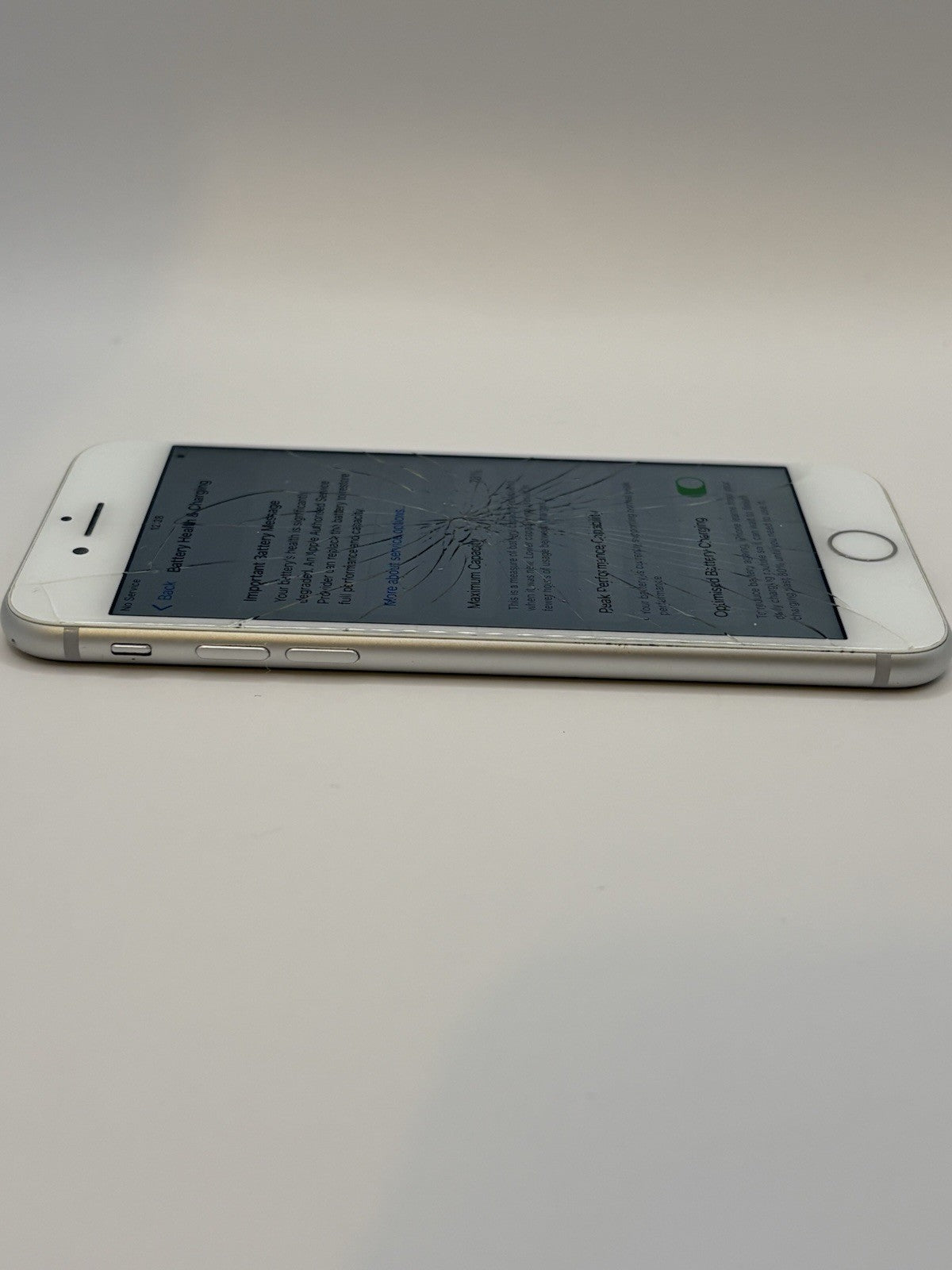 Apple iPhone 8 64GB White Unlocked Cracked Screen