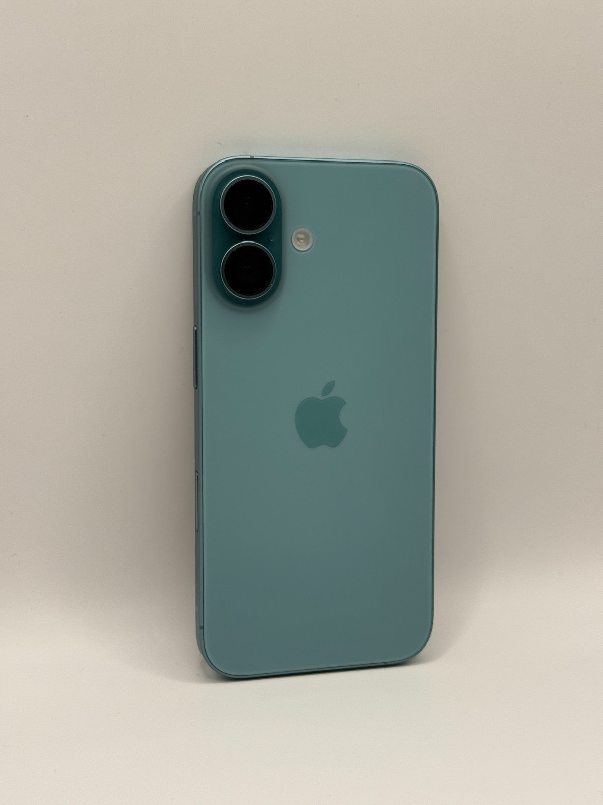 Apple Iphone 16 128GB Teal 5G Unlocked Excellent Condition Warranty Boxed