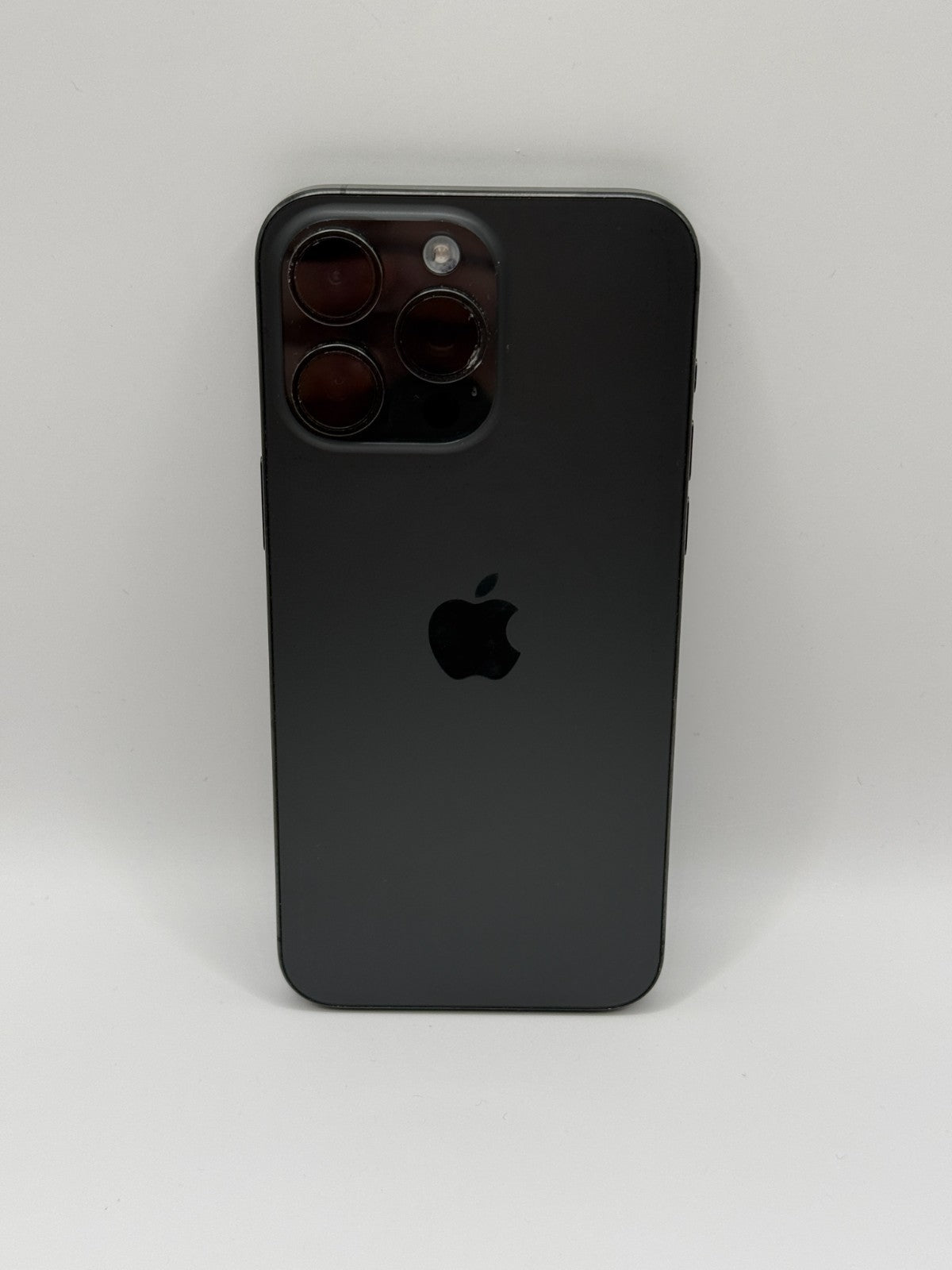 Apple Iphone 15 Pro Max 5G Black Titanium 512GB Unlocked Slight Chip Camera Lens