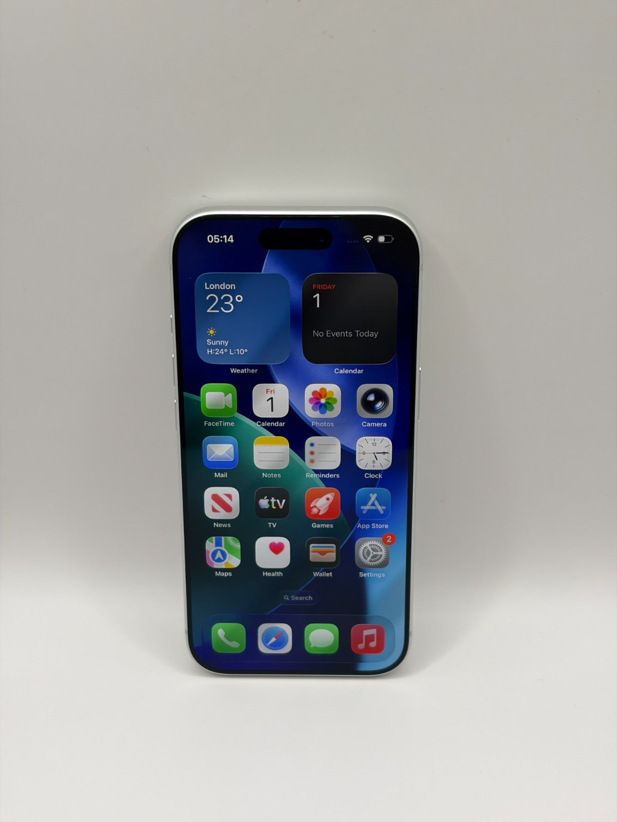 Apple Iphone 17 Pro 256GB Silver Unlocked Excellent Condition Warranty