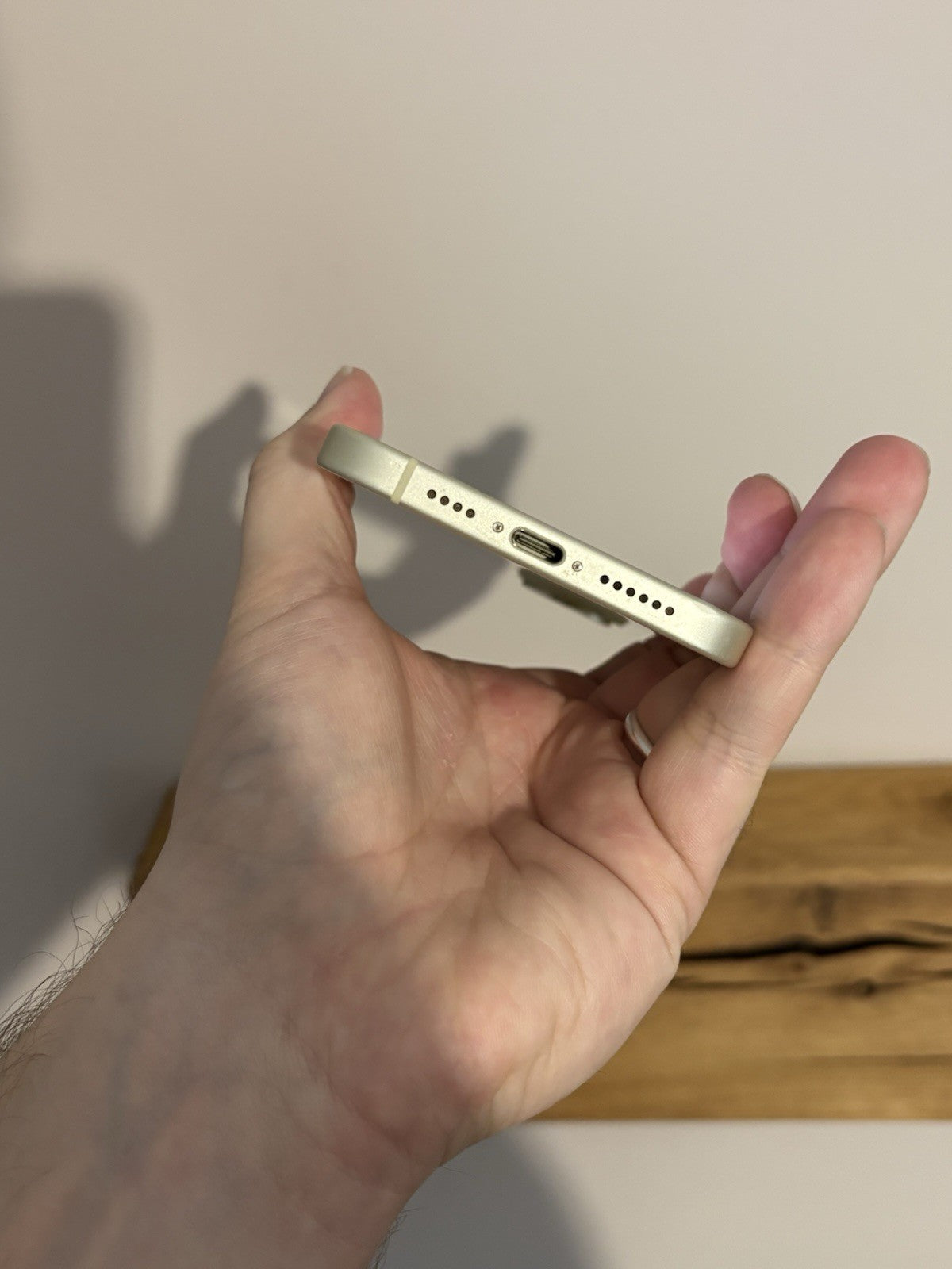 Apple iPhone 15 Plus 128GB (PP142) Yellow Unlocked Very Good Condition Warranty