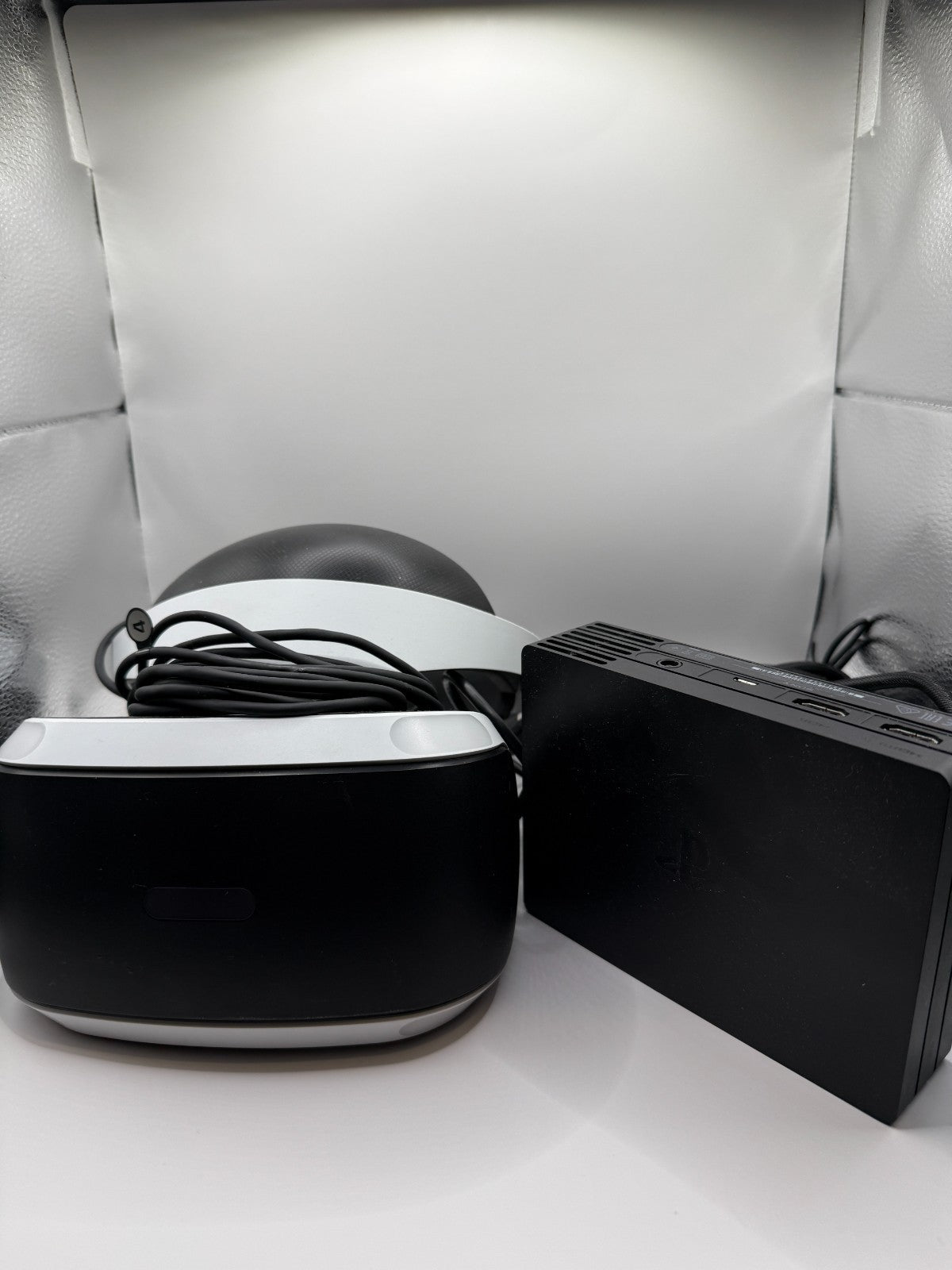 Sony PlayStation VR Virtual Reality Set 2017 for PlayStation 4 and 4 Pro