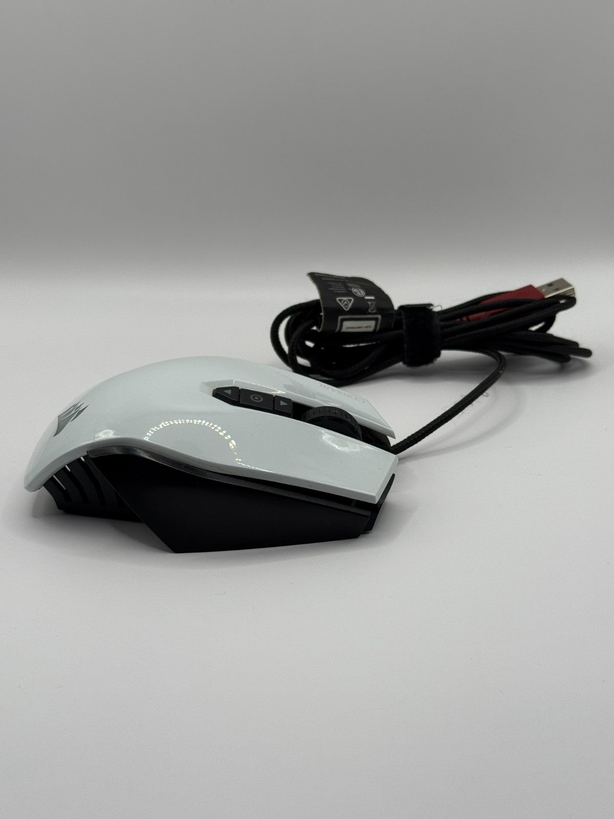 Corsair Gaming M65 Rgb 8200 Dpi White Mouse Gaming Computer Fps Edition Wired