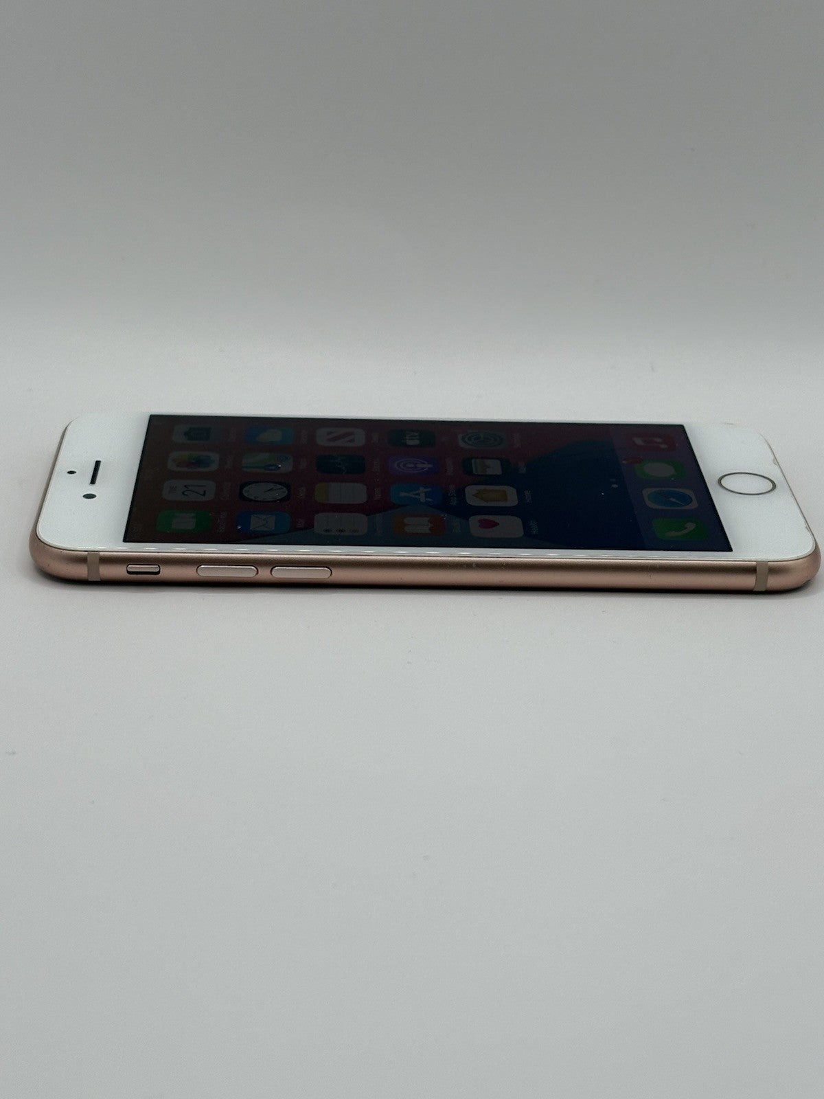 Apple iPhone 8 64GB Rose Gold Cracked Fully Working Unlocked