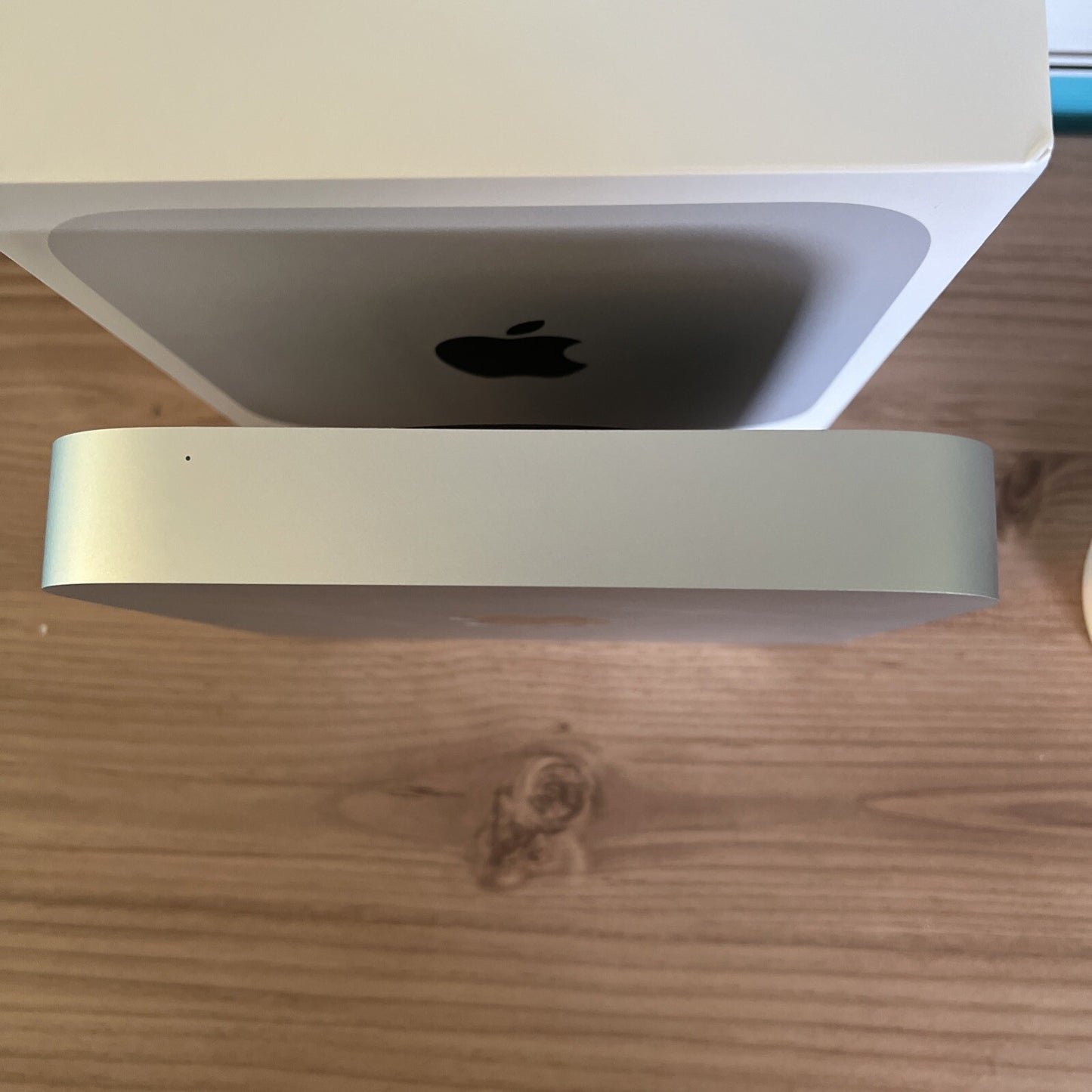 Apple Mac Mini M2 Chip 8-core CPU, 10-core GPU, 2023 A2686 - Excellent