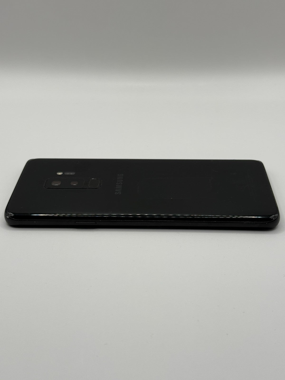 Samsung Galaxy S9 Plus 128GB Midnight Black Unlocked Cracked Screen LCD Bleed