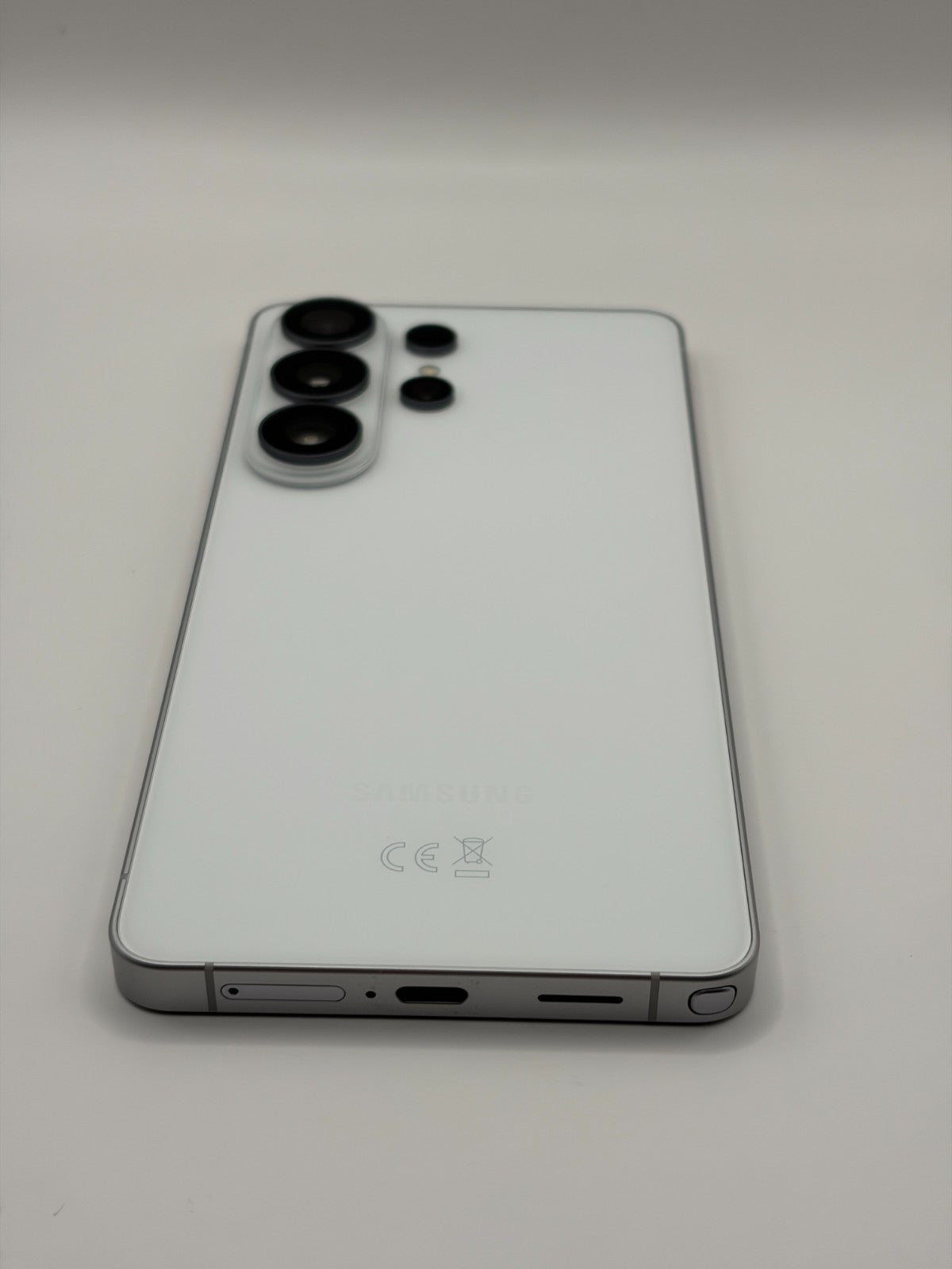 Samsung Galaxy S26 Ultra 512GB White Unlocked Excellent Condition Warranty