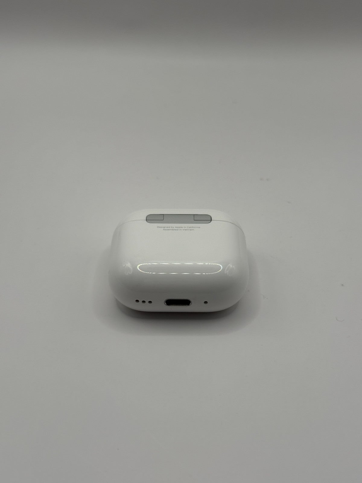 Genuine Apple AirPods 4 ANC A3055 USB-C Wireless Charging Case Only