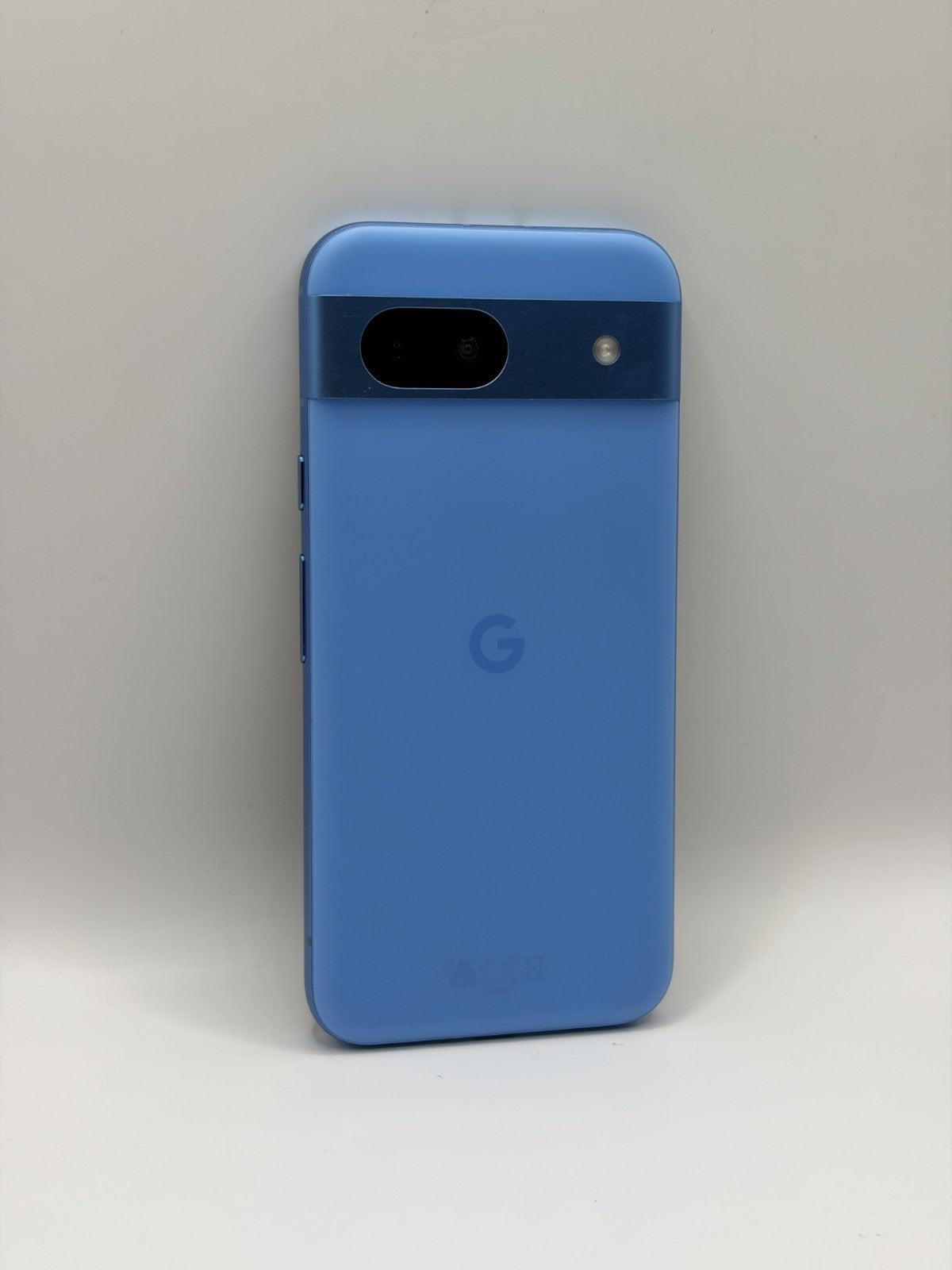 Google Pixel 8a 128GB 5G AI Bay Colour Unlocked Excellent Condition