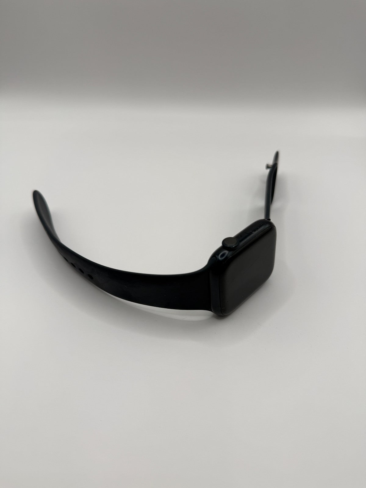 Apple Watch Series 9 45mm Aluminum GPS Midnight 90% Battery Boxed Warranty