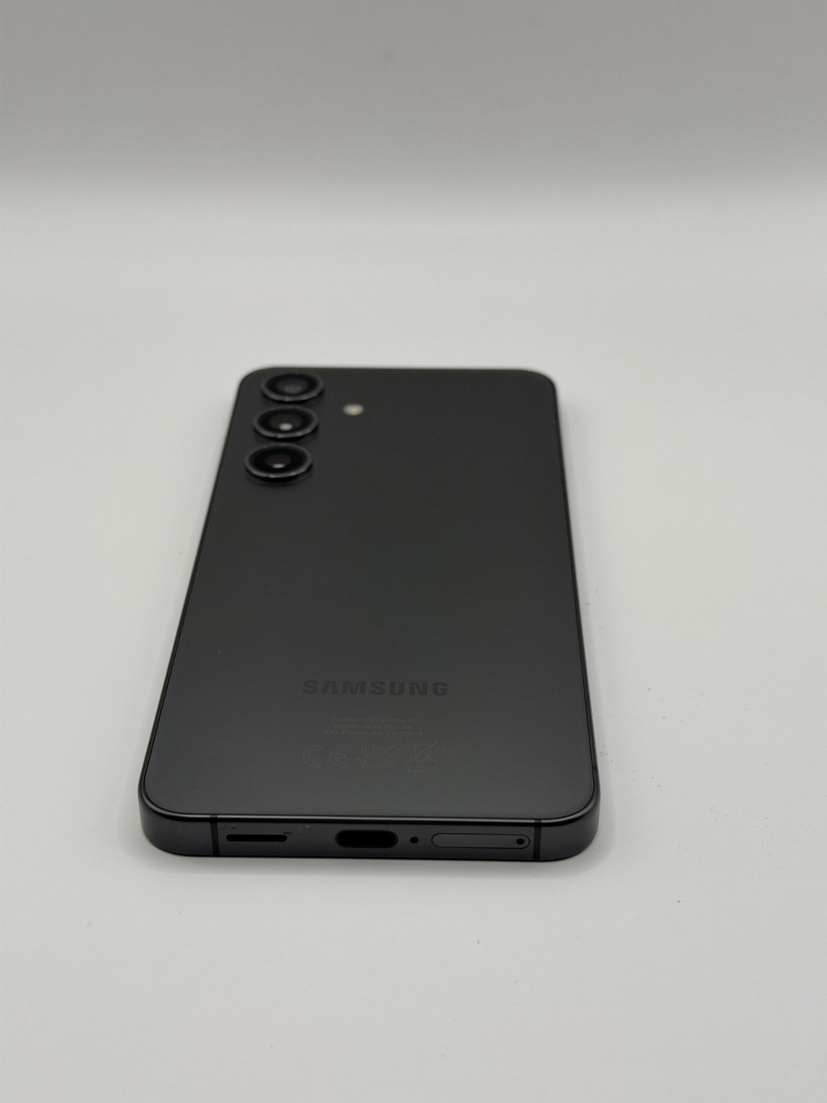 Samsung Galaxy S24 5G AI 128GB Onyx Black Unlocked Boxed Very Good Condition