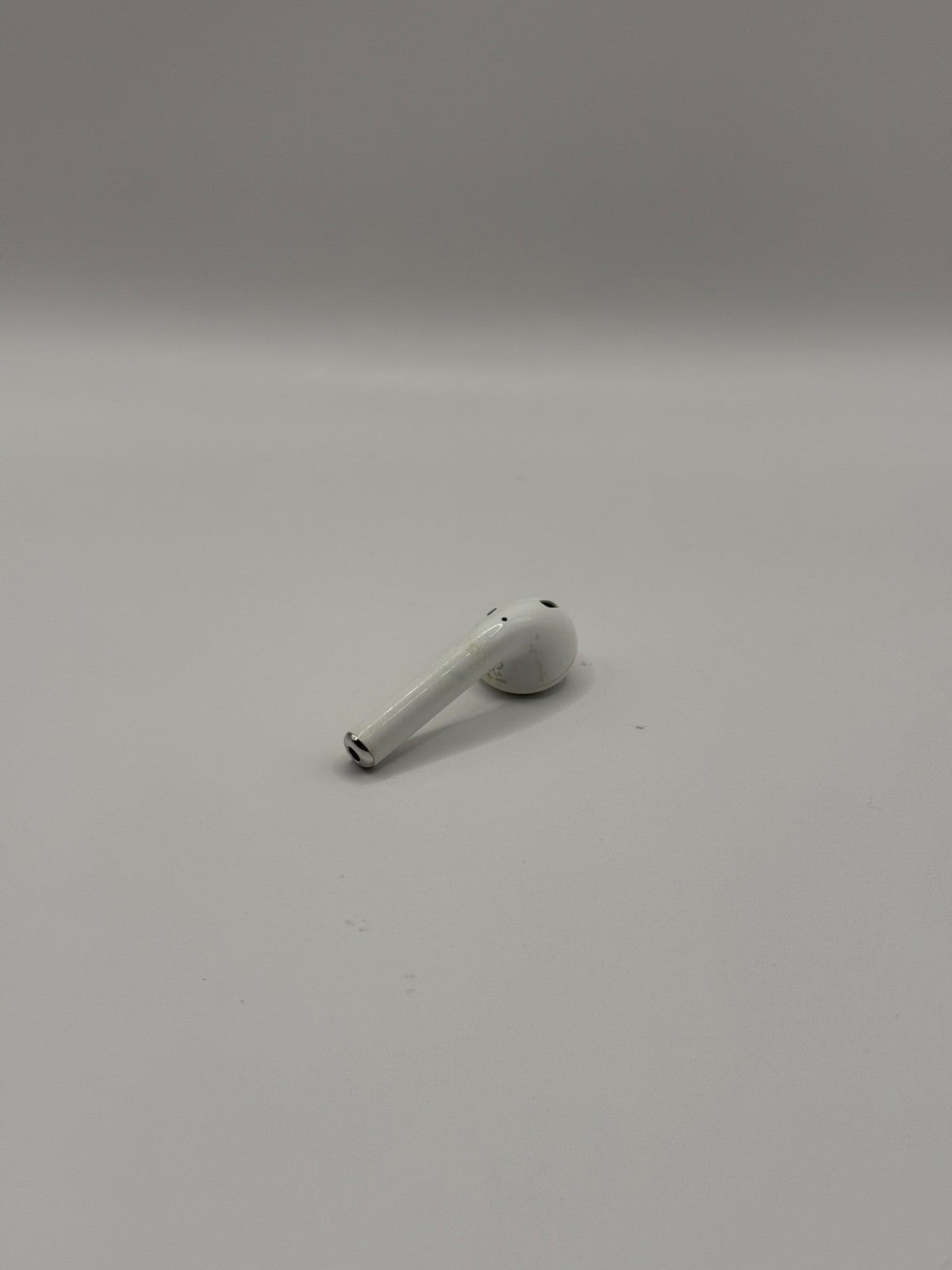 Apple AirPods 1st Generation Left Earbud Only Fully Working White Genuine