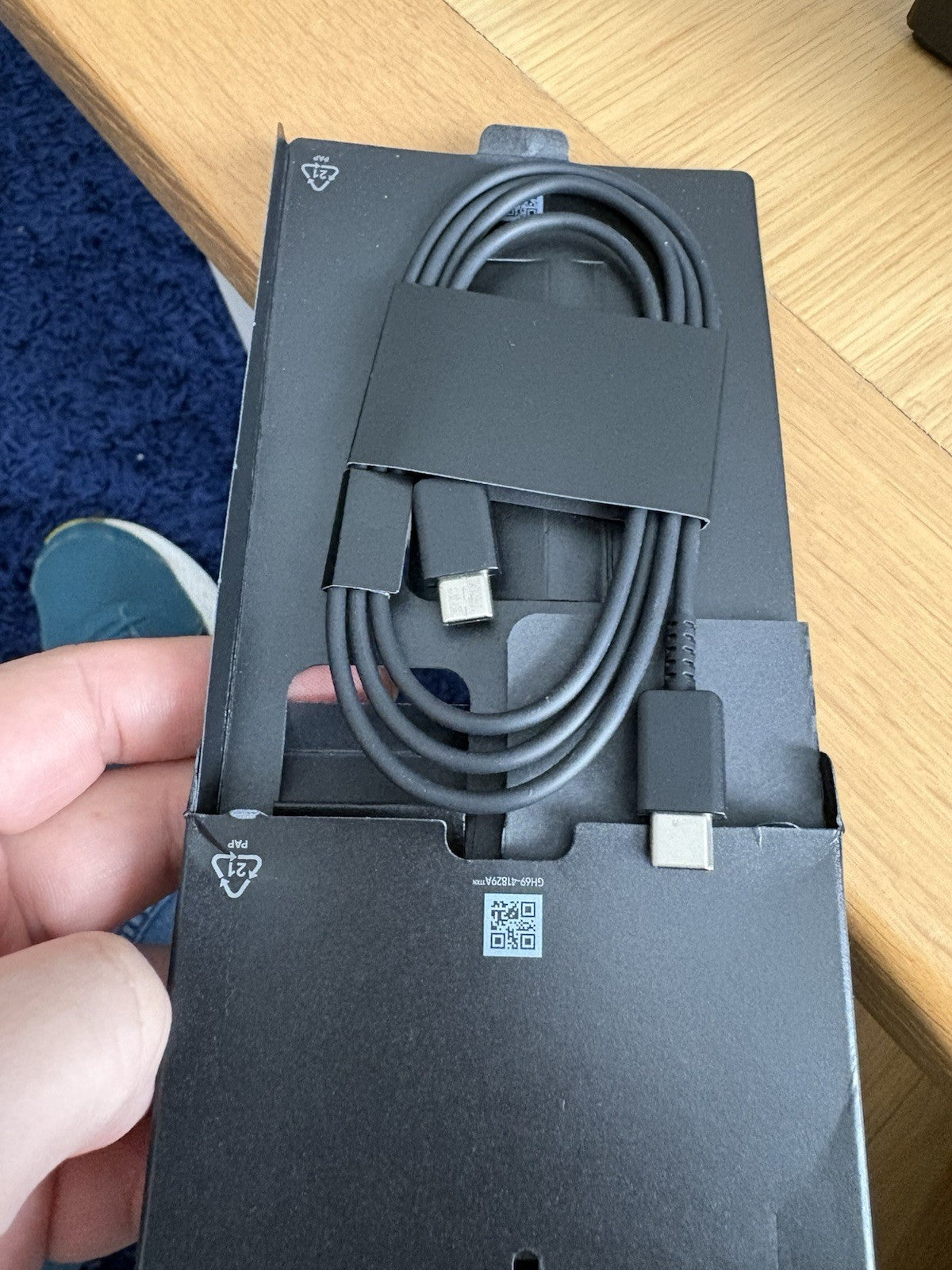 Samsung Galaxy S23 Ultra (V39) SM-S918B/DS - 256GB Lavender Unlocked